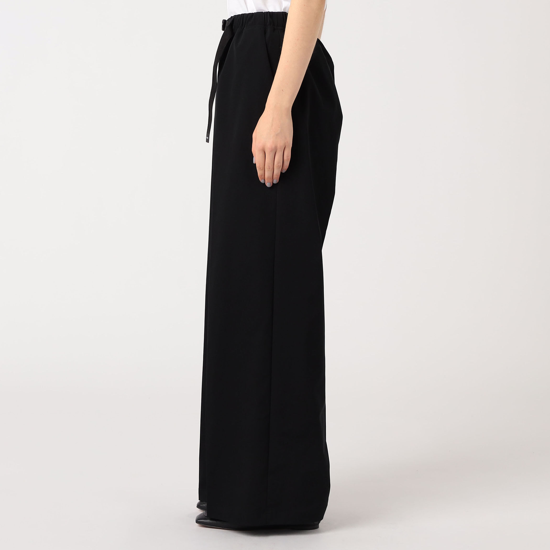 HYKE TASLAN TWILL PANTS|トゥモローランド 公式通販 HYKE TASLAN TWILL PANTS|トゥモローランド 公式通販