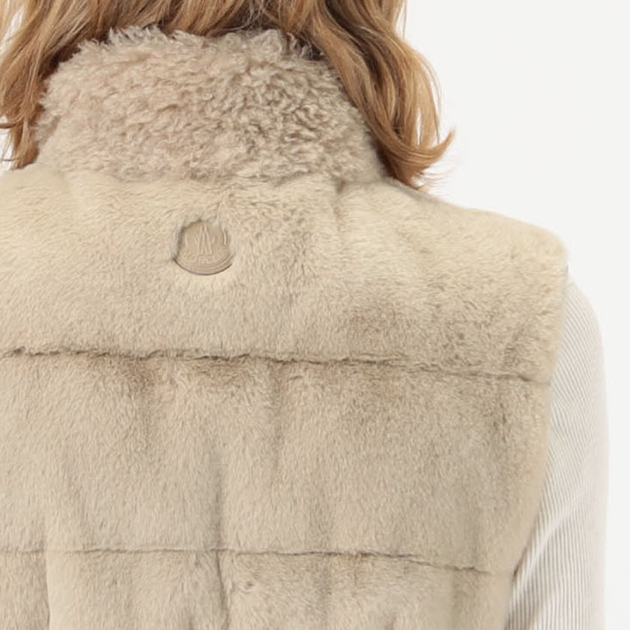【MONCLER】Joui ベスト テディ素材 もこもこ MONCLER JOUI ベスト｜トゥモローランド 公式通販