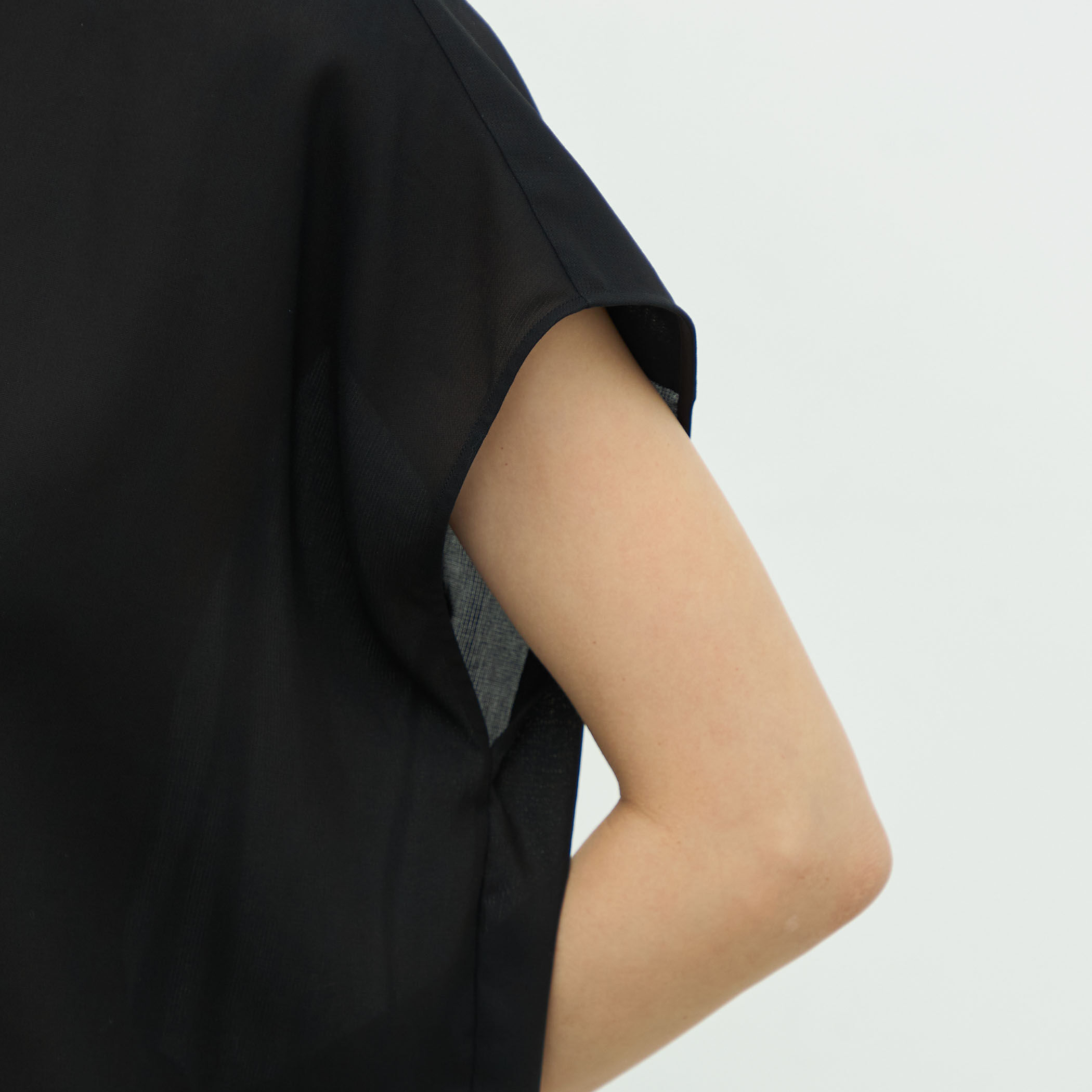 今季　トゥモローランドビー　ボイルダブルクロス オーバーサイズブラウス　TB ボイルダブルクロス オーバーサイズブラウス | TOMORROWLAND .B