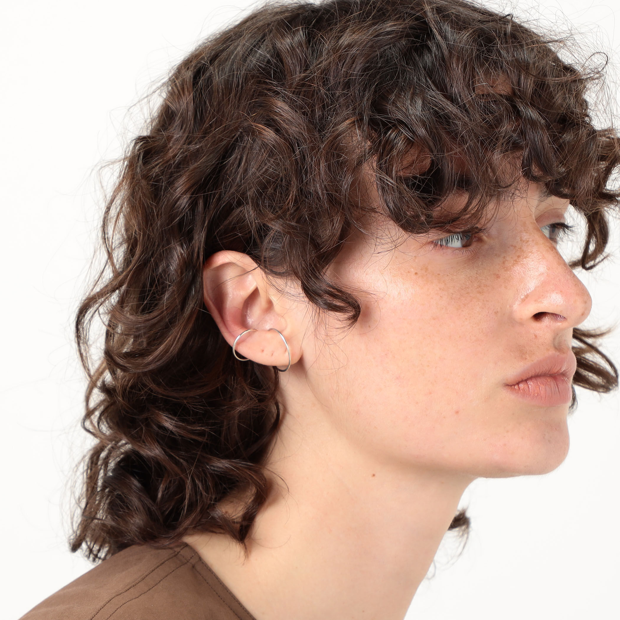 SASKIA DIEZ ダブルサークル イヤーカフ｜トゥモローランド 公式サイト