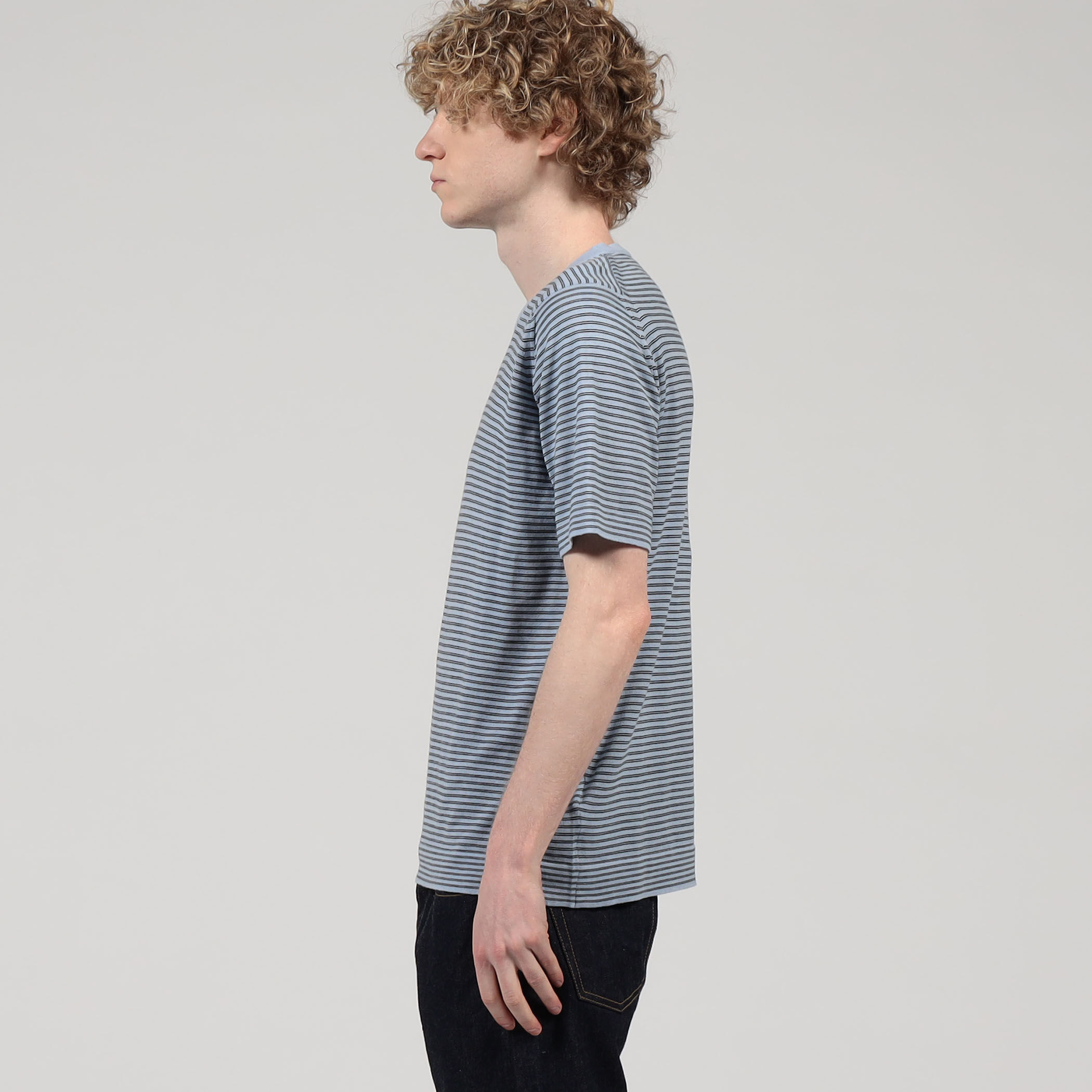 別注】JOHN SMEDLEY VIKTOR ニットTシャツ｜トゥモローランド