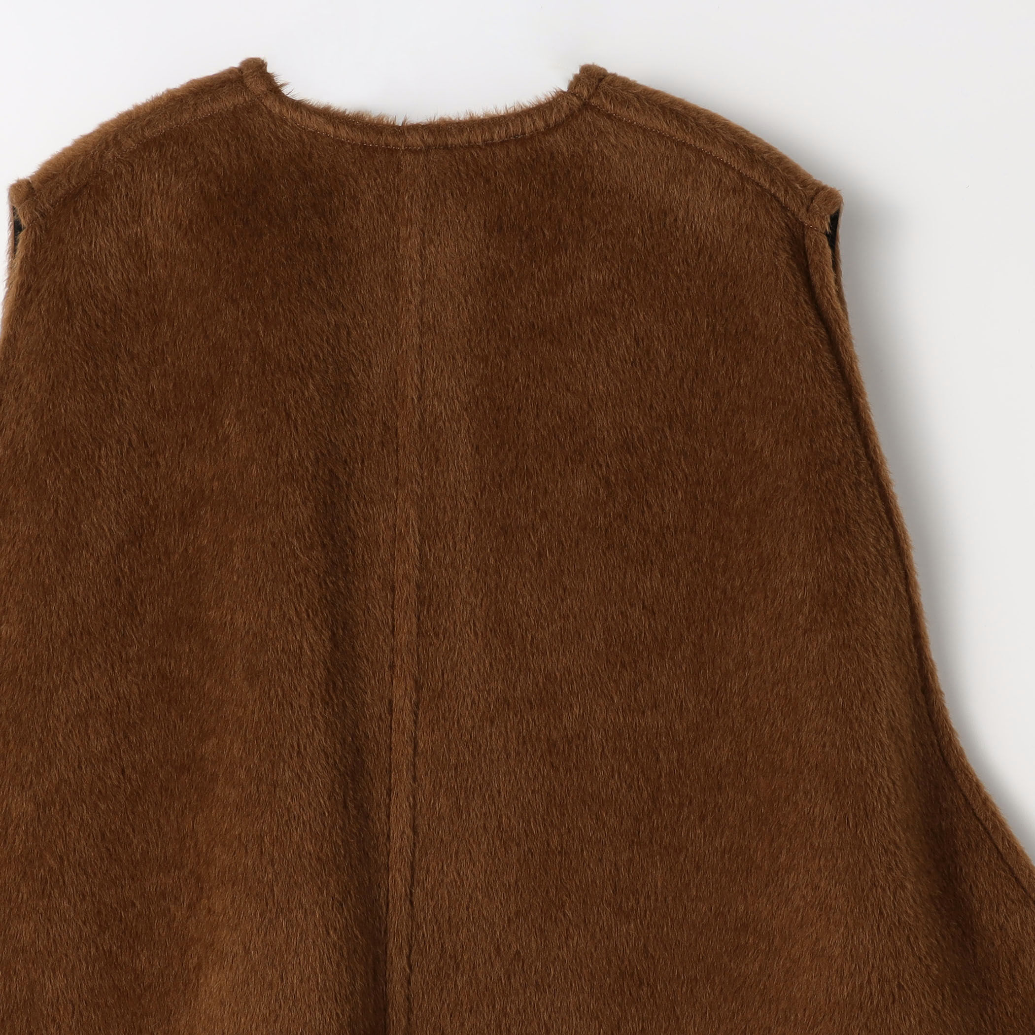 ベビーアルパカ リバーロングジレ｜トゥモローランド 公式通販