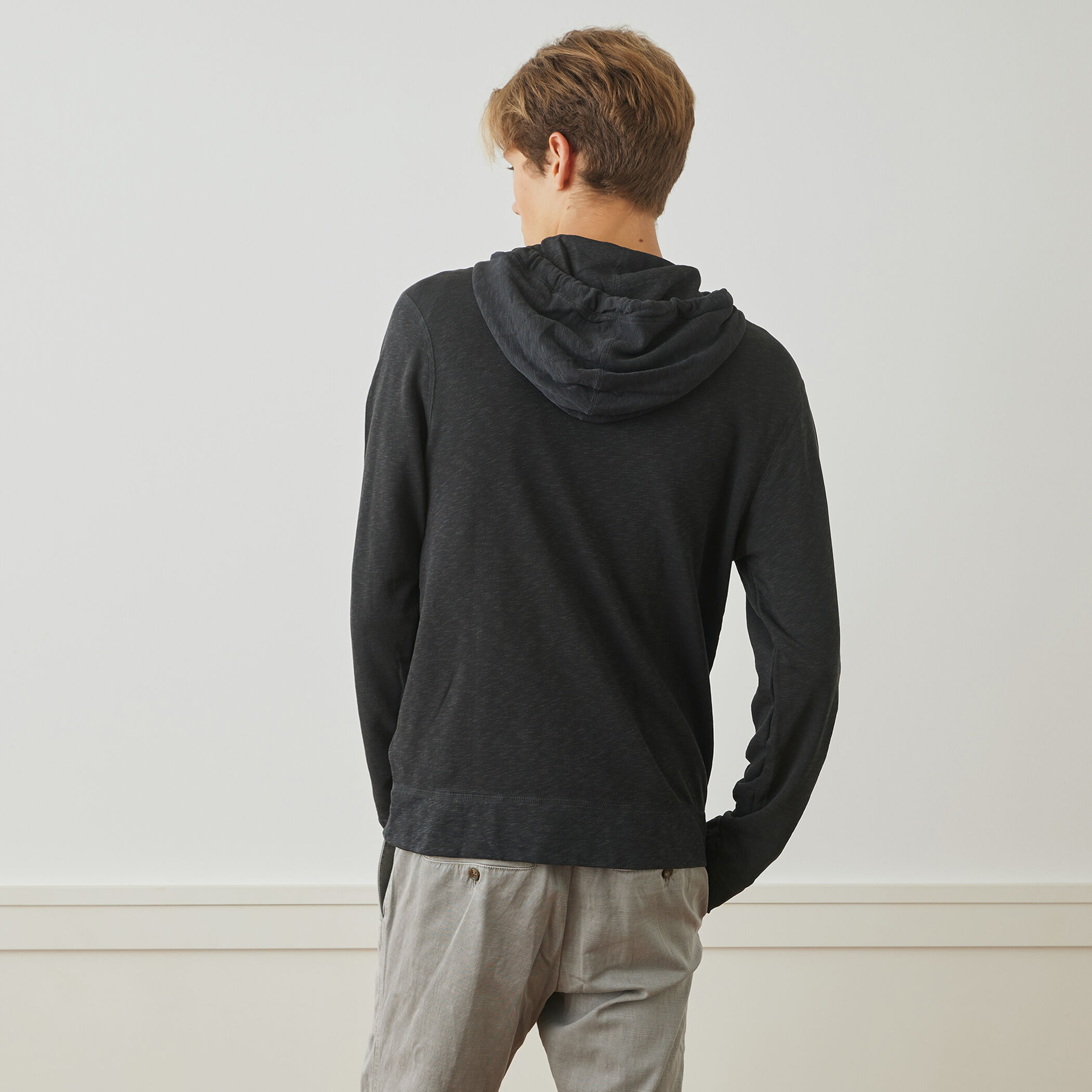 バックパイル スエットパーカ MXA2130｜トゥモローランド 公式通販