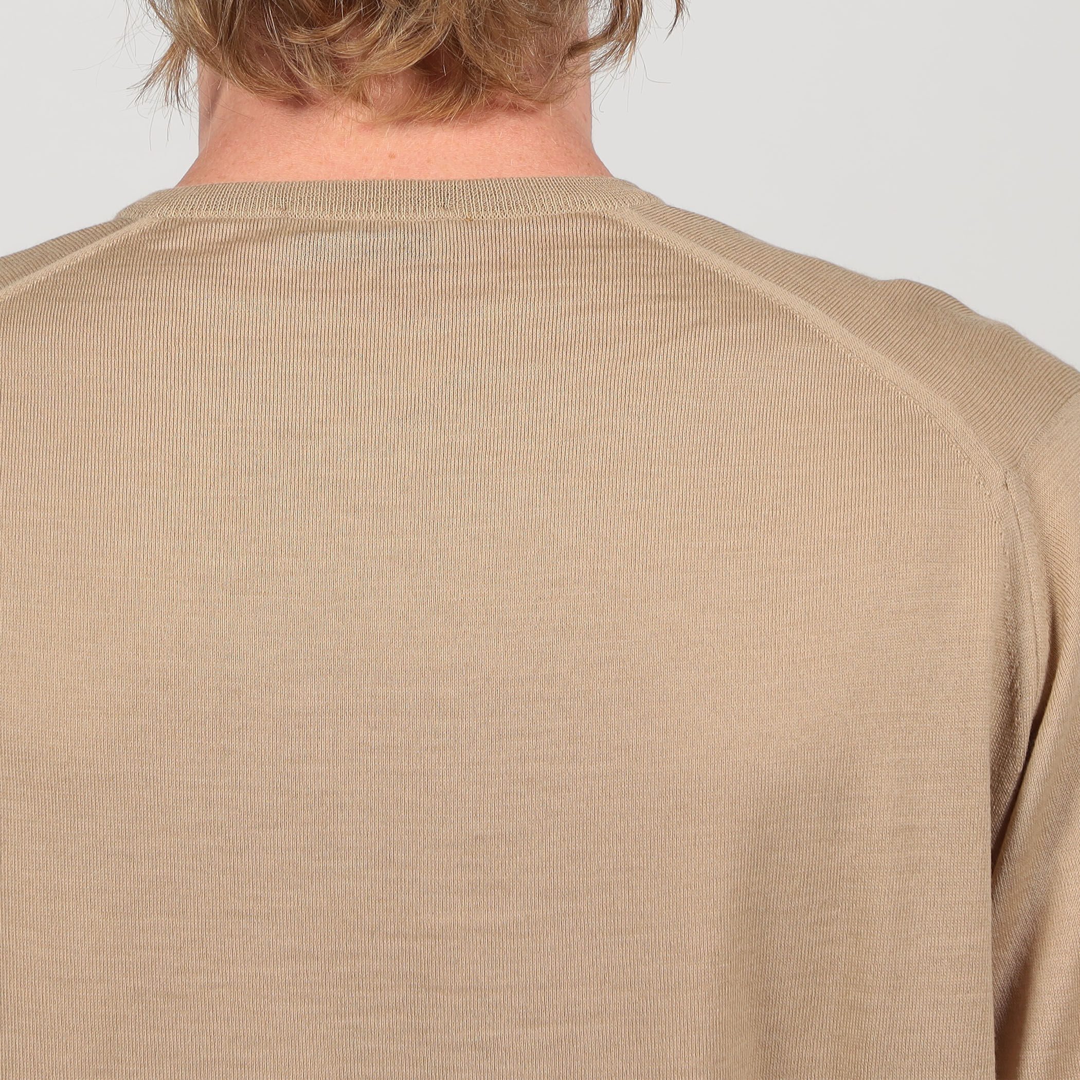 JOHN SMEDLEY PACKHAM メリノウール Vネックプルオーバーニット