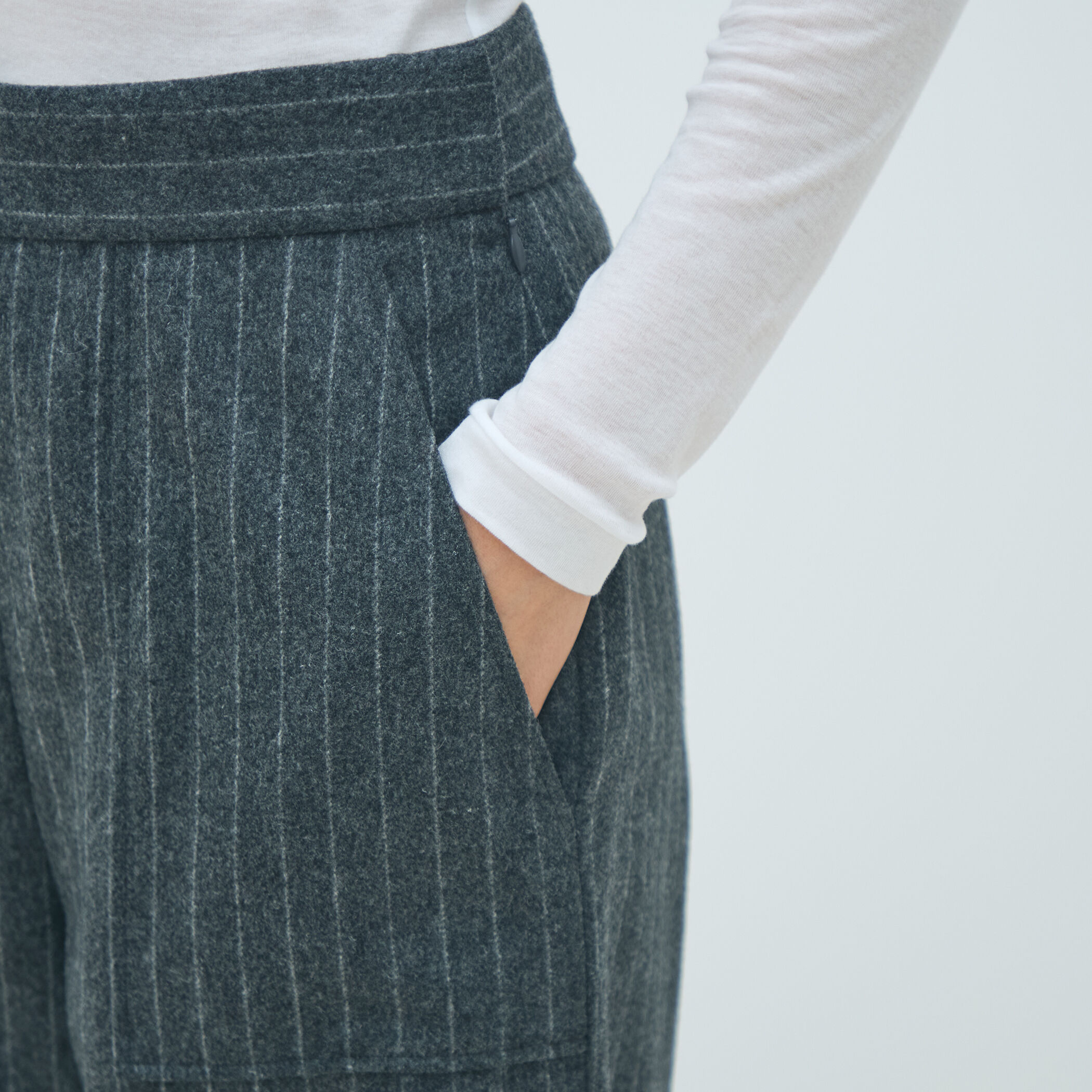 ウールナイロンフランネル ベイカーパンツ｜トゥモローランド 公式通販