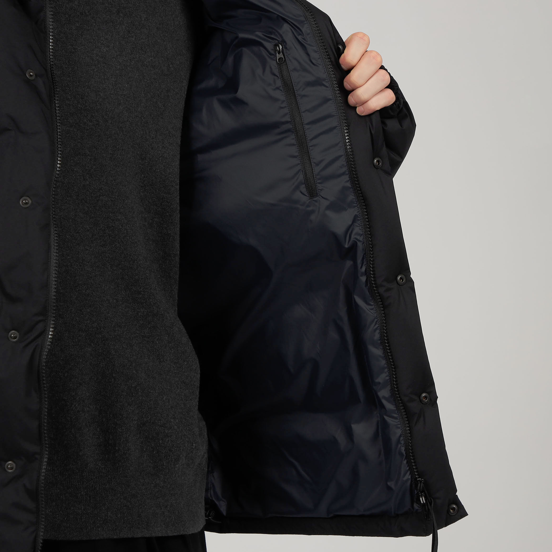 HYKE PERTEX DOWN JACKET｜トゥモローランド 公式通販