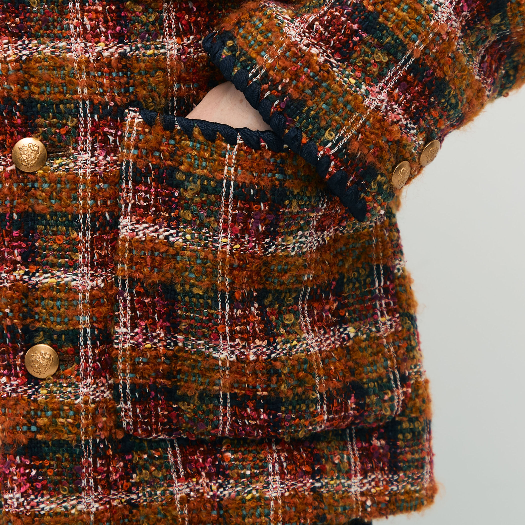 CABaN ループツイード ノーカラージャケット｜トゥモローランド