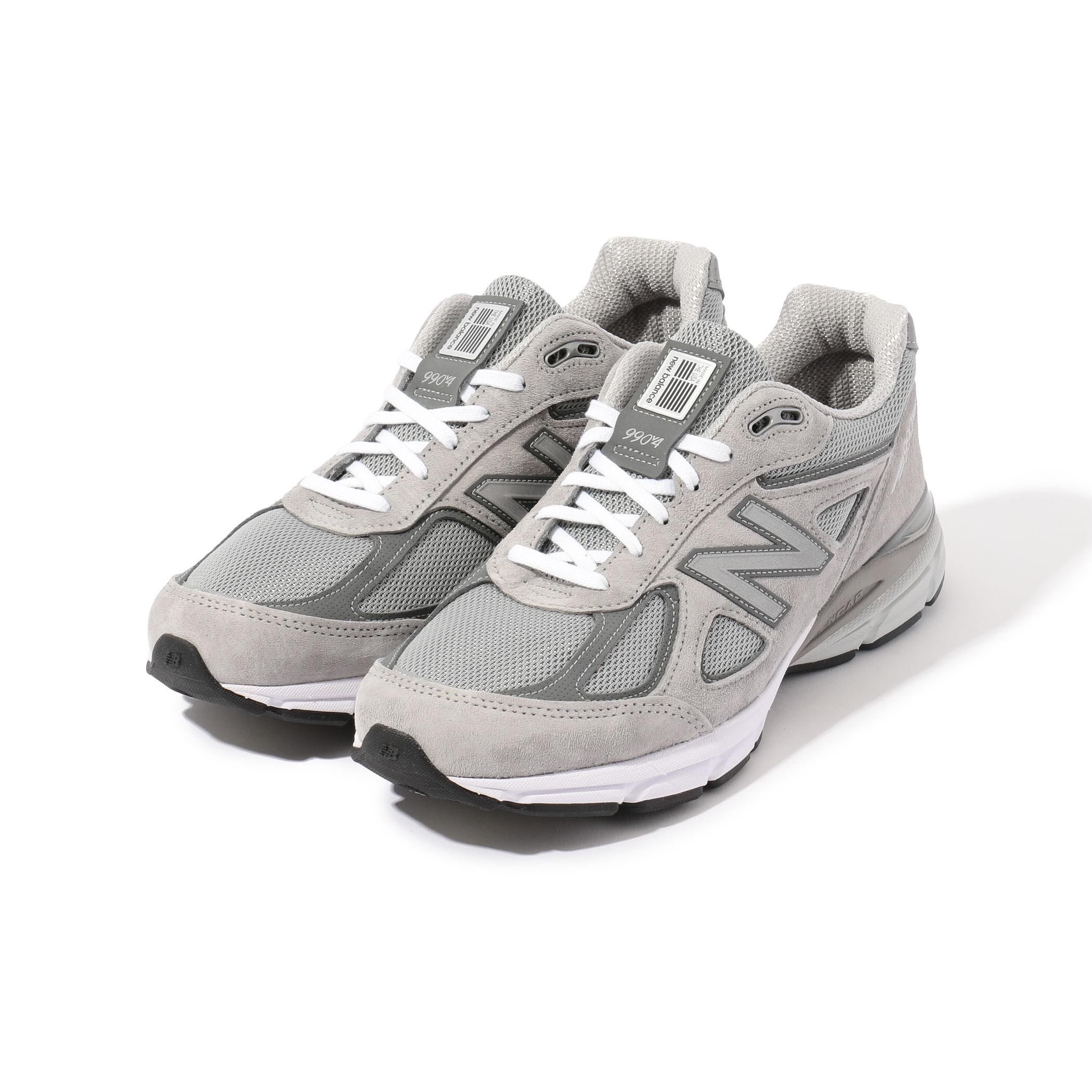 New Balance U990v4