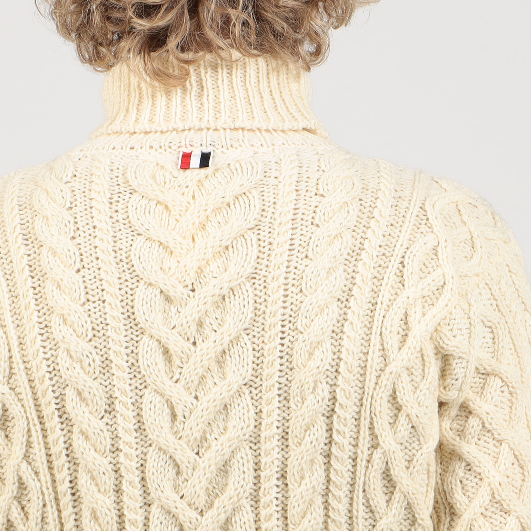 通販でクリスマス ○THOM BROWNE ARAN CABLE CLASSIC TOP｜トゥモローランド 公式通販 トップス
