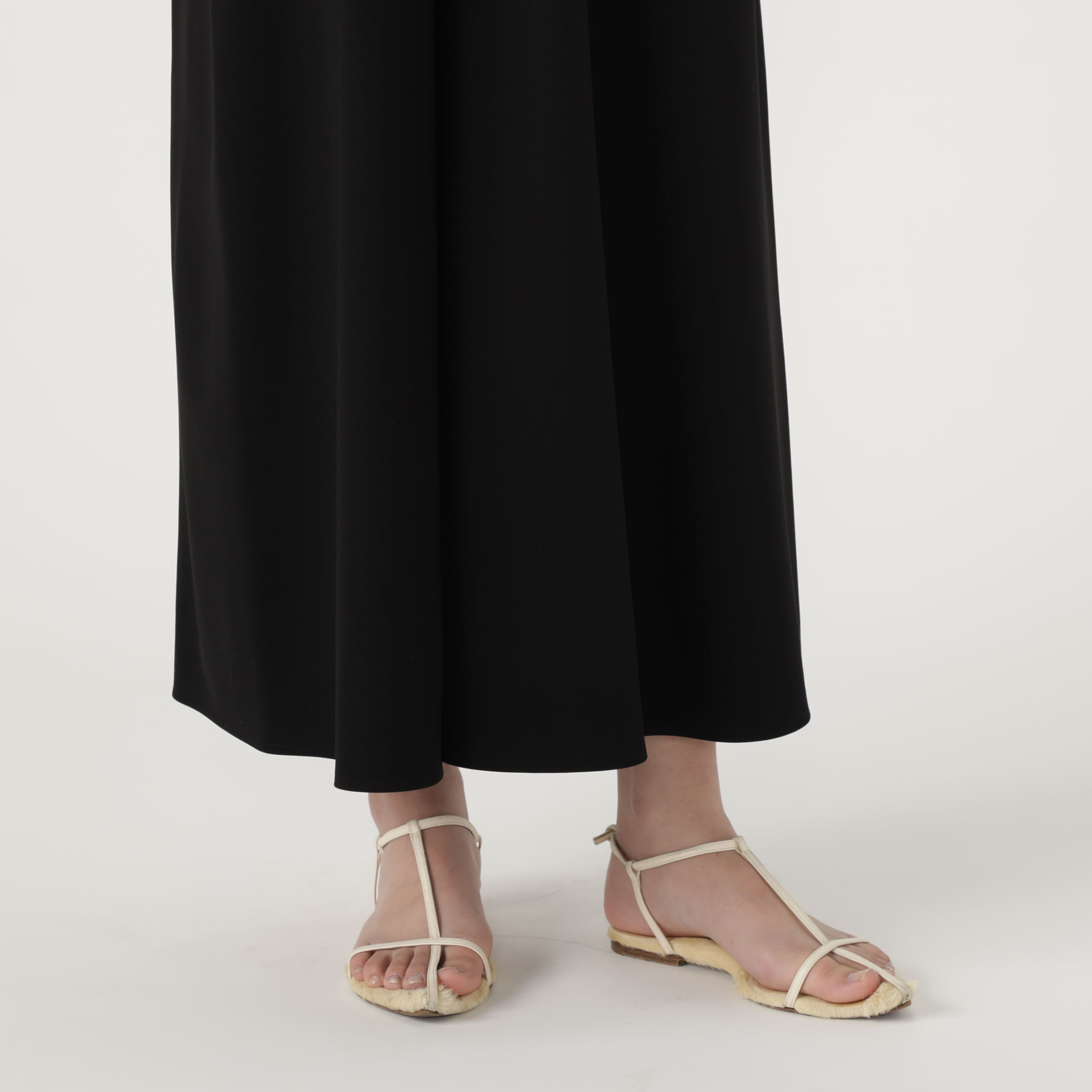 ハイツイストギャバジン Vネックロングワンピース