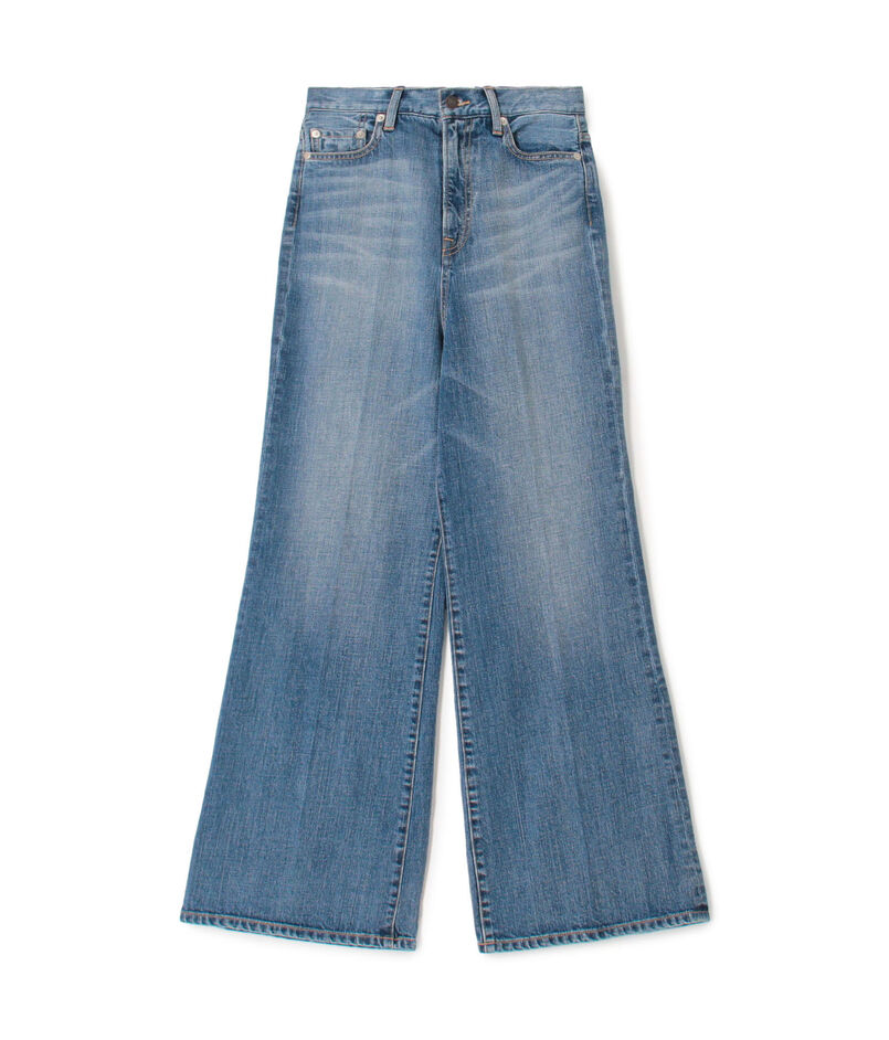 エッセンシャルデニム フレアパンツ