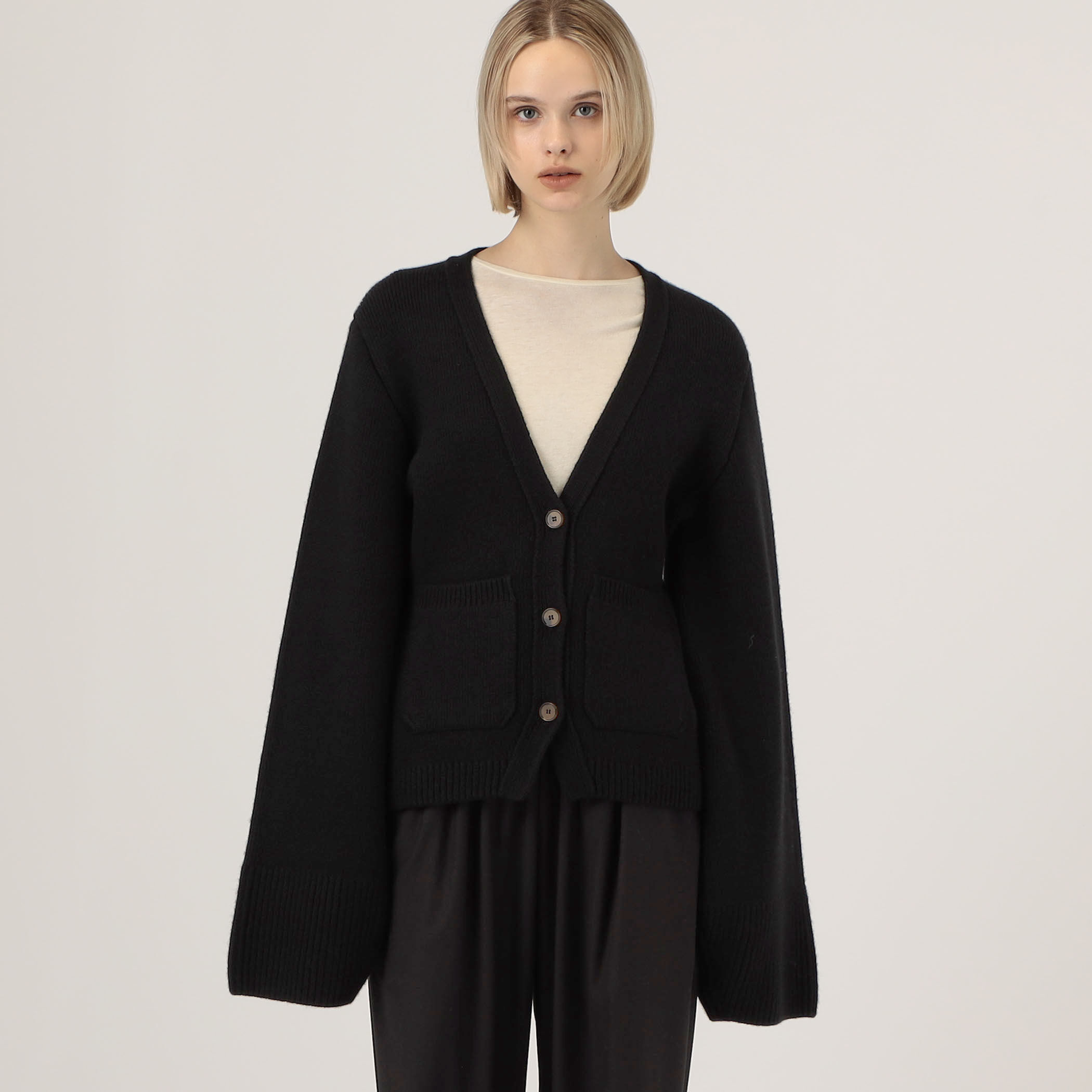 KHAITE SCARLET CARDIGAN｜トゥモローランド 公式通販