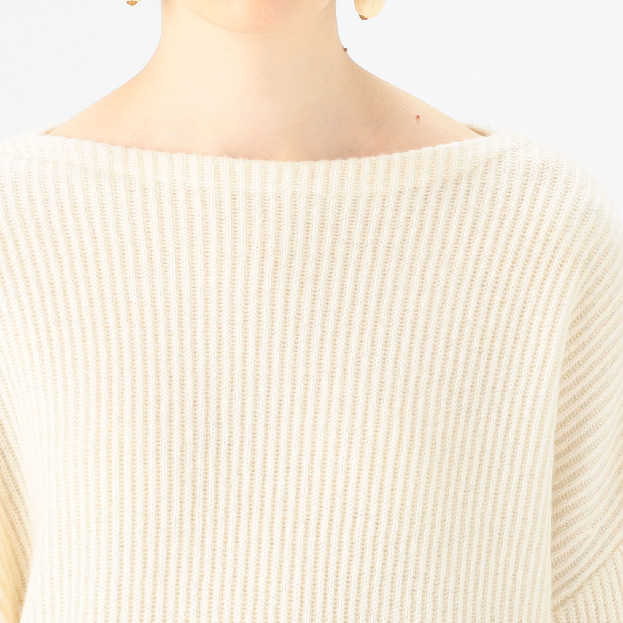 ウールセーブルカシミヤ 2-wayボートネックプルオーバー