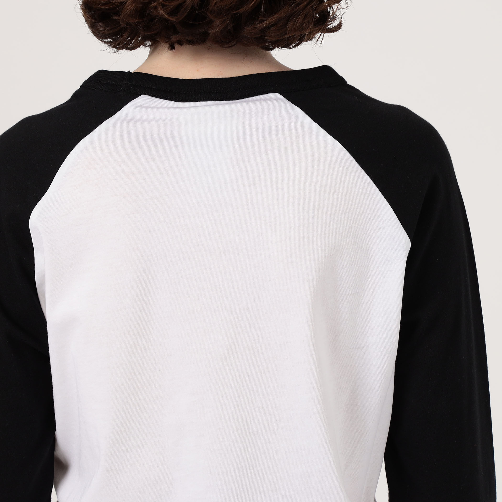 □Acne Studios ロンスリーブTシャツ｜トゥモローランド 公式通販