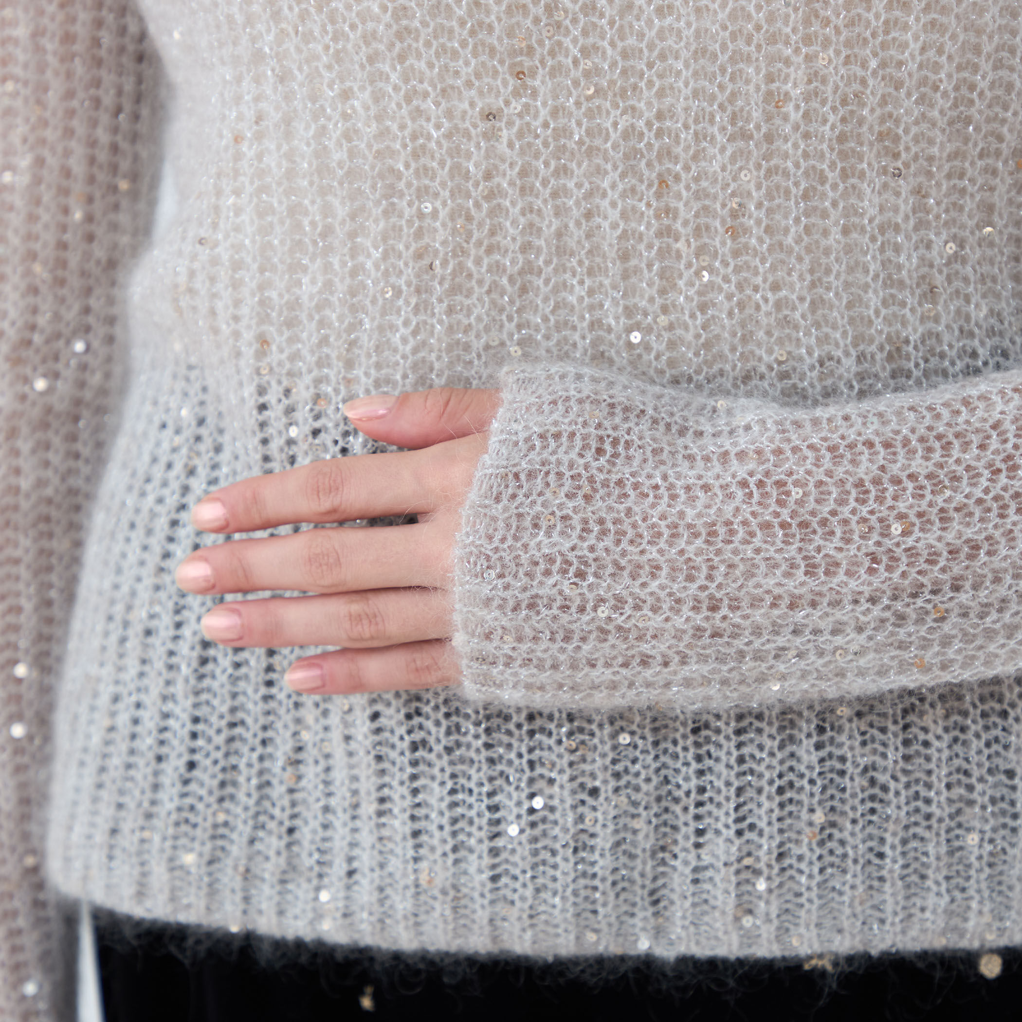 ラメスパンコールモヘヤ クルーネックプルオーバー｜トゥモローランド