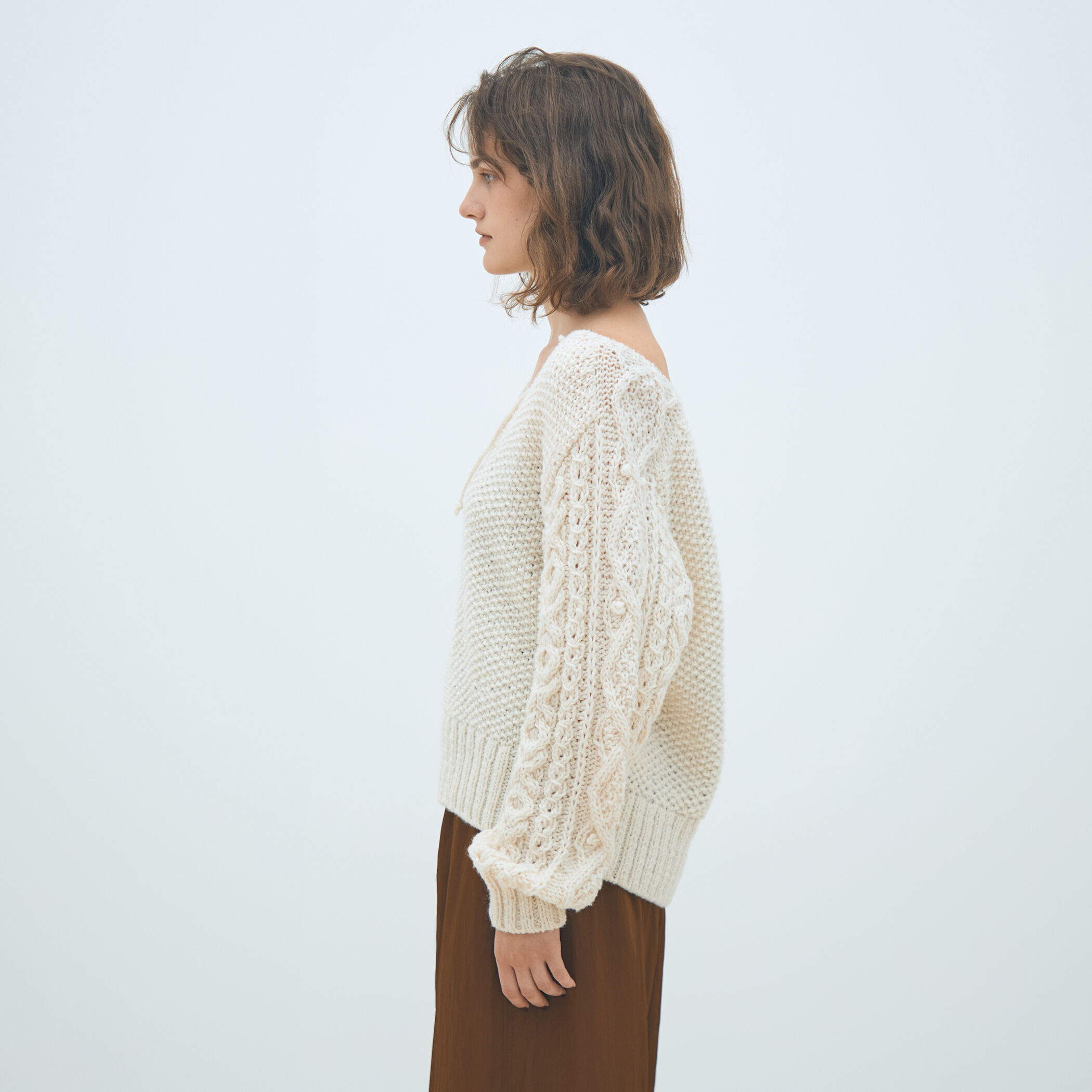 ハンドニット キーネックプルオーバー｜トゥモローランド 公式通販