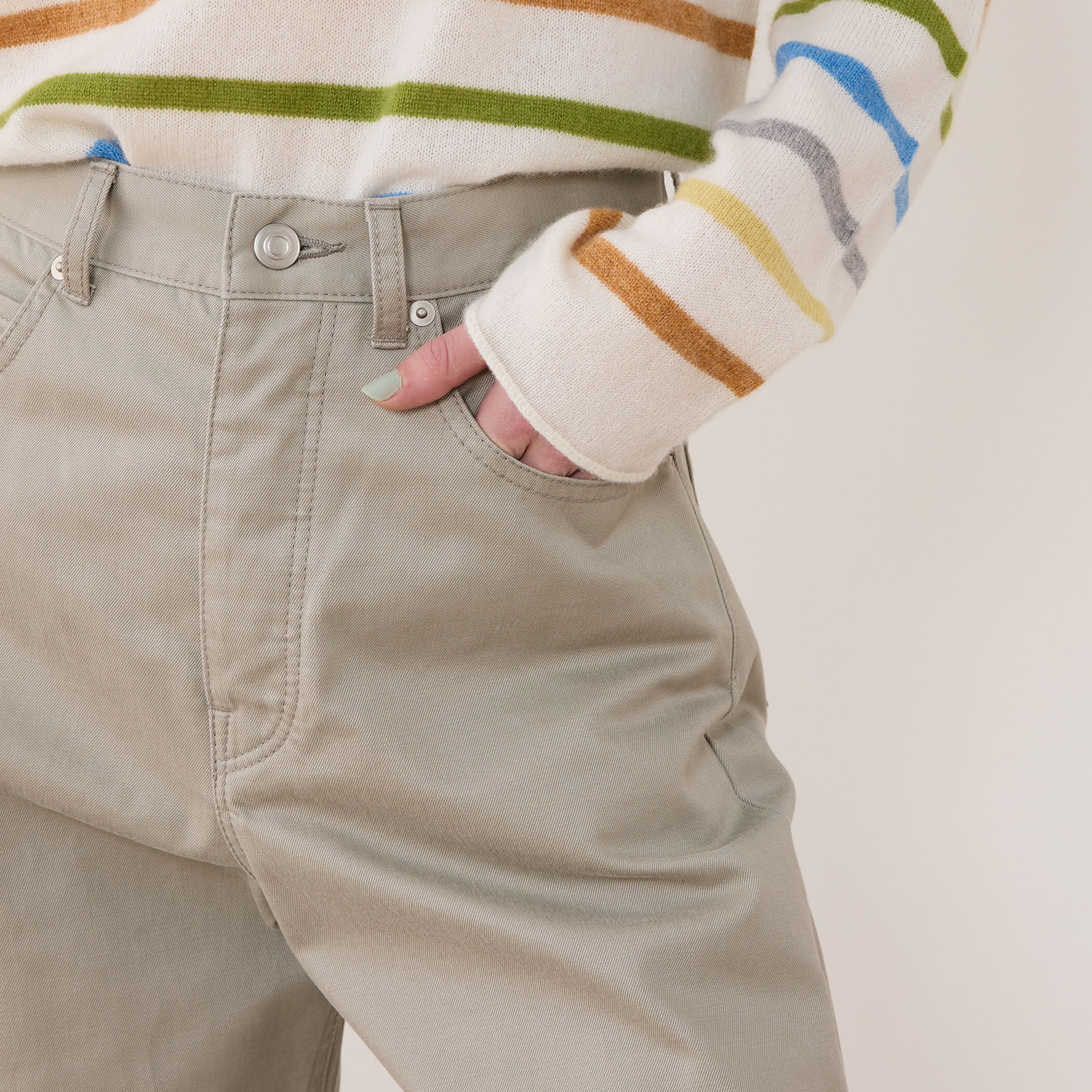 ブラッシュドツイル セミワイドパンツ｜トゥモローランド 公式通販