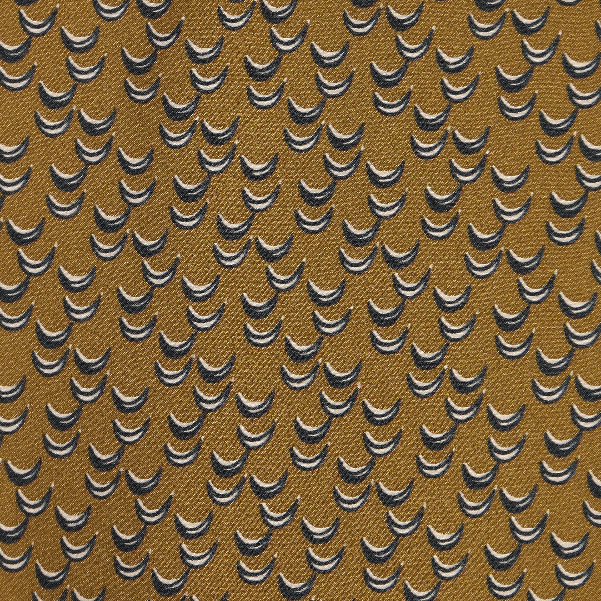 クレセントムーンプリント ボウタイワンピース