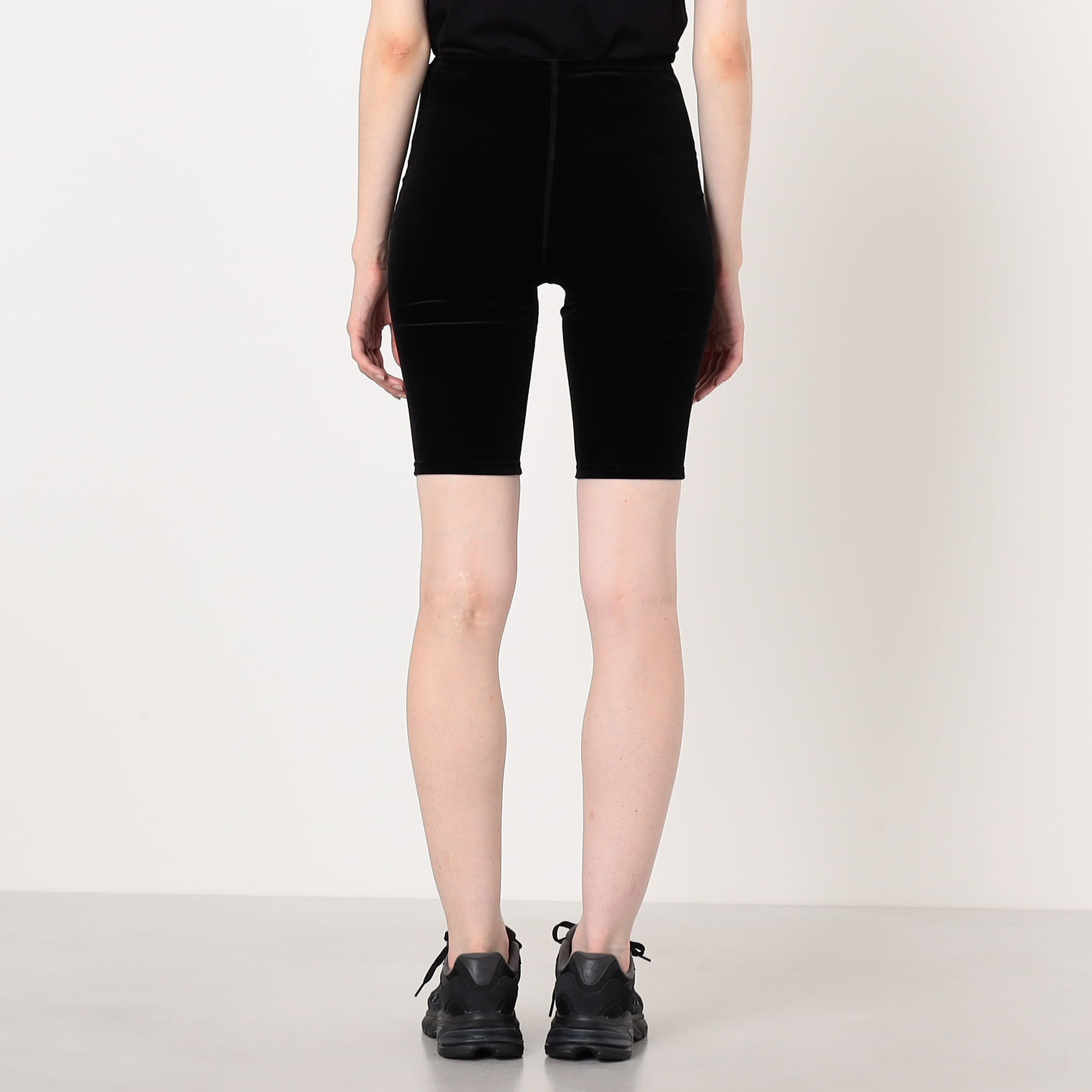 【美品】SIMONE WILD / ショートパンツ SIMONE WILD Shorts レギンス｜トゥモローランド 公式サイト