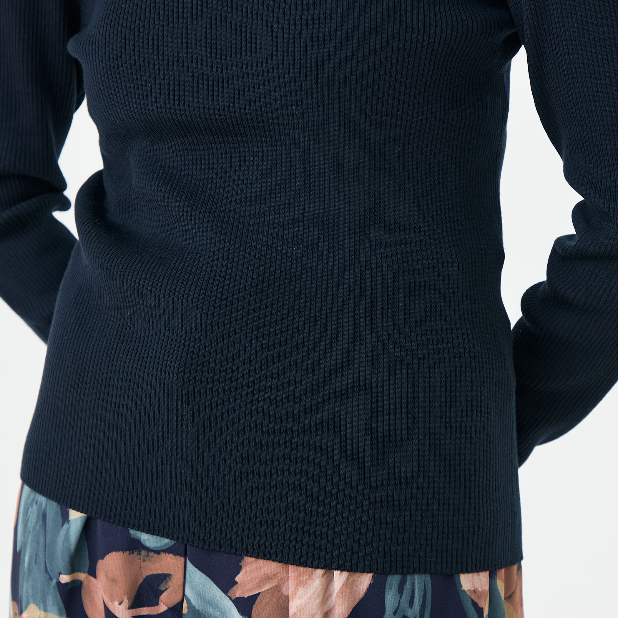 スーパーエクストラファインウールリブ クルーネックプルオーバー