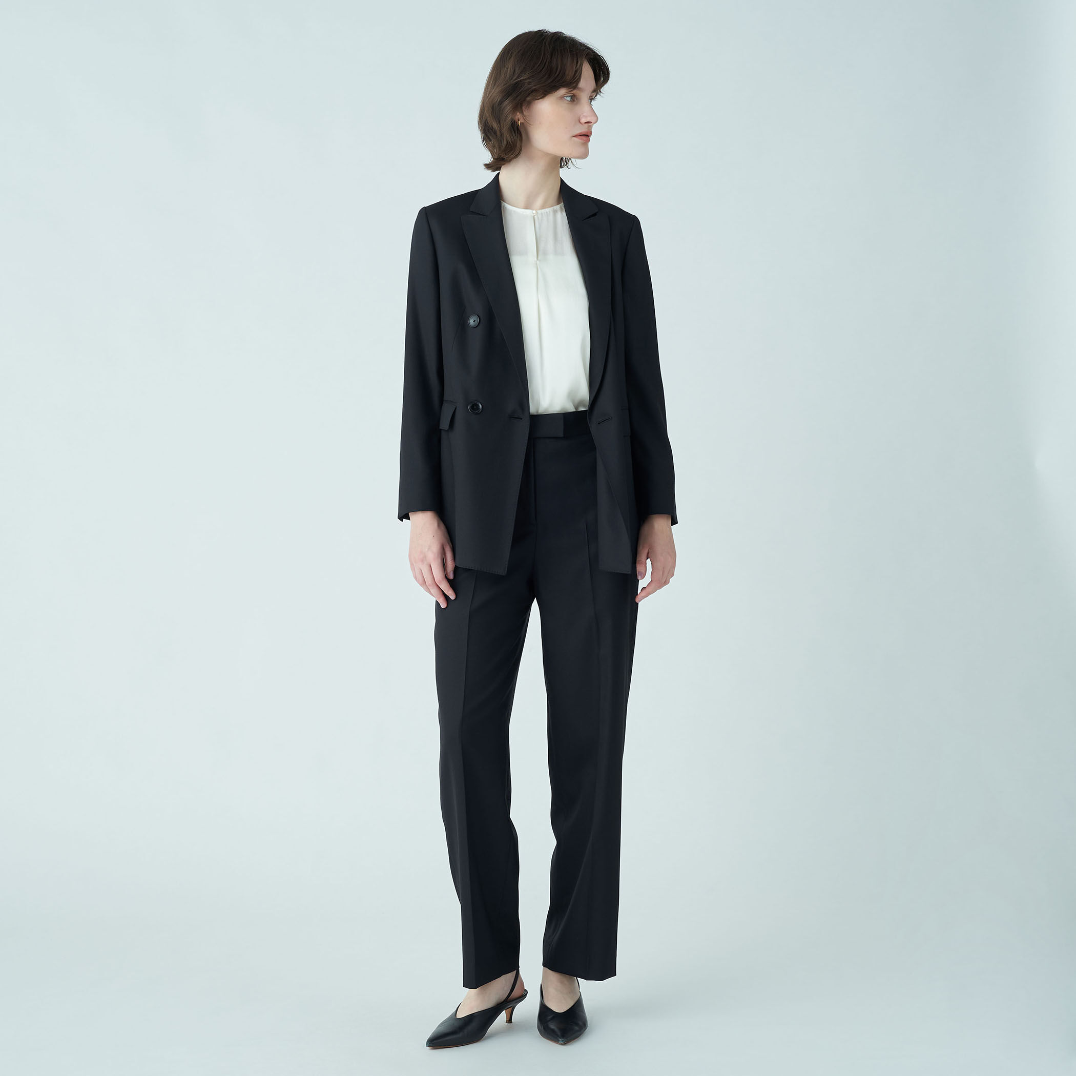 セール限定SALE新品TOMORROWLAND collection パンツスーツ スーツ・フォーマル・ドレス