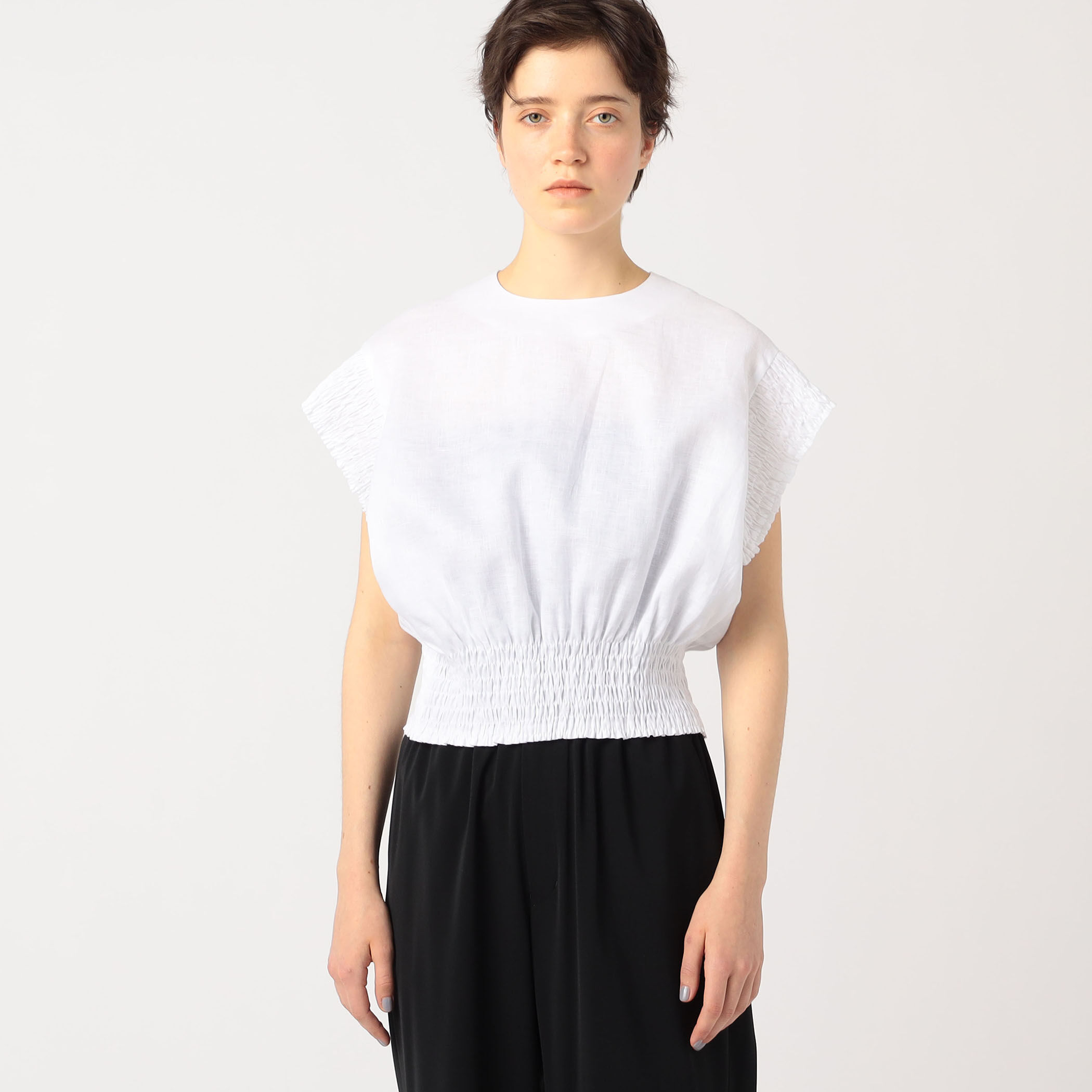 HYKE LINEN SHIRRED BLOUSE｜トゥモローランド 公式通販