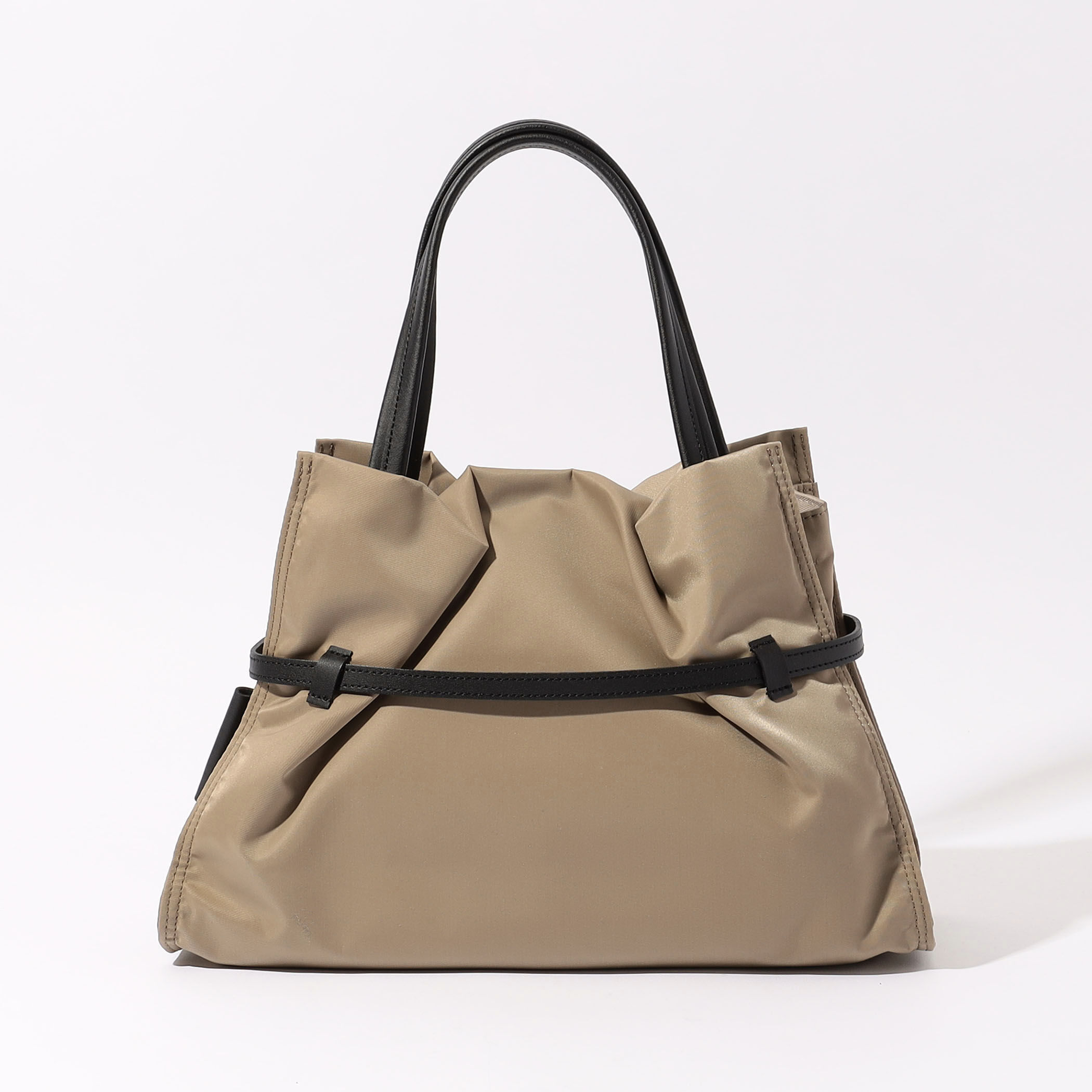 VIOLAd'ORO NYLON BIANCA トートバッグ｜トゥモローランド 公式サイト