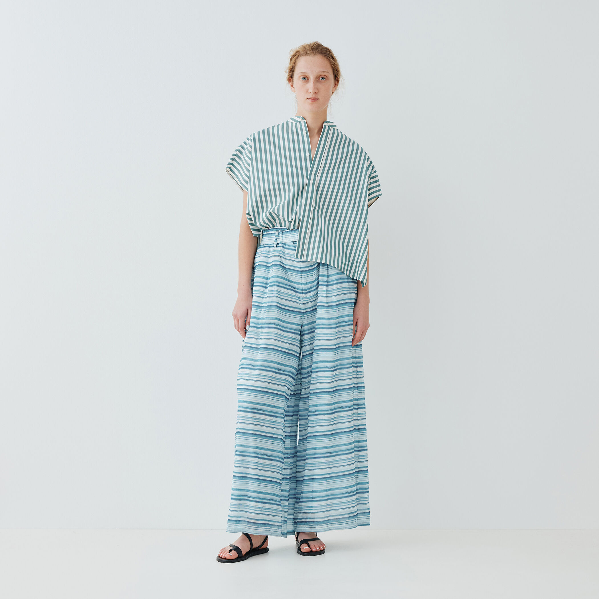 Sea Waves Drawing Pants｜トゥモローランド 公式通販