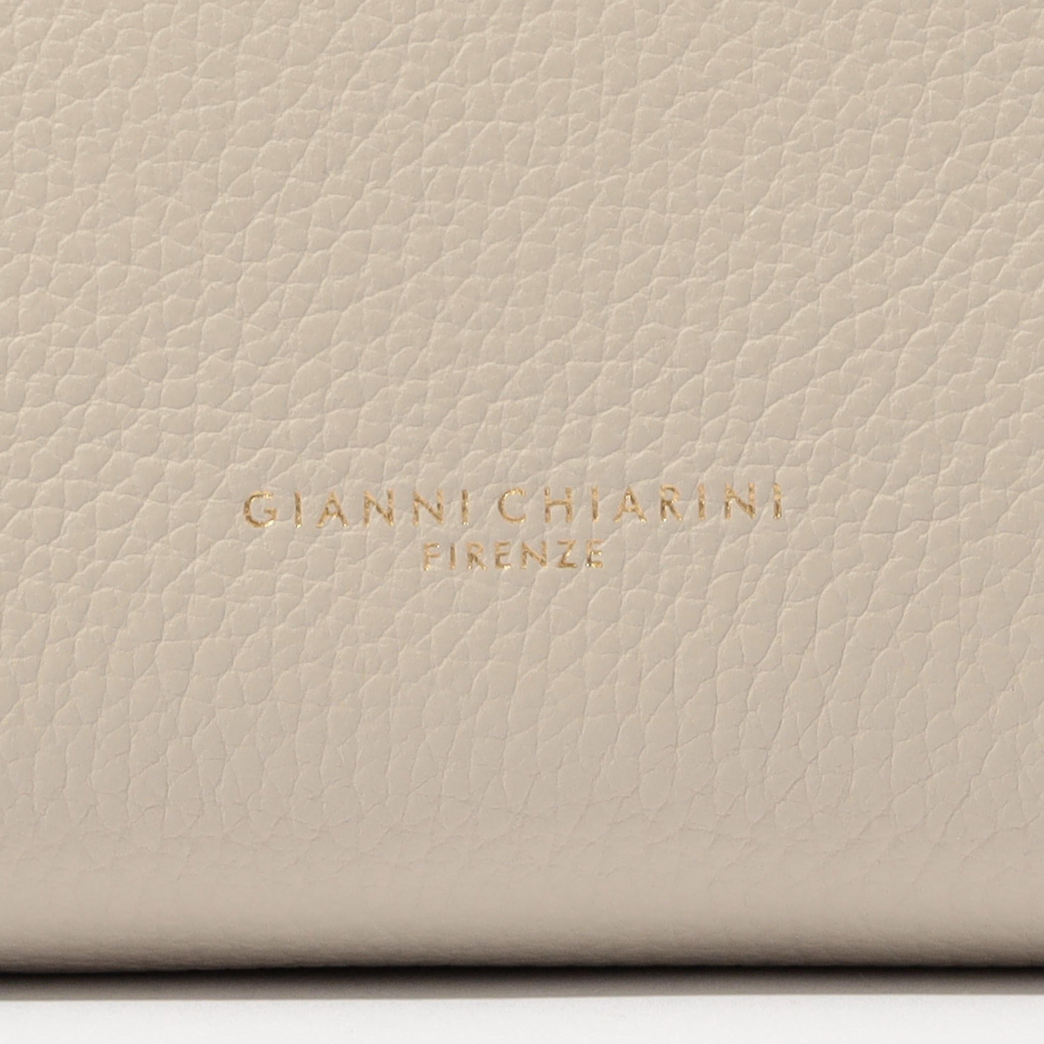 GIANNI CHIARINI VICKY ハンドバッグ｜トゥモローランド 公式サイト