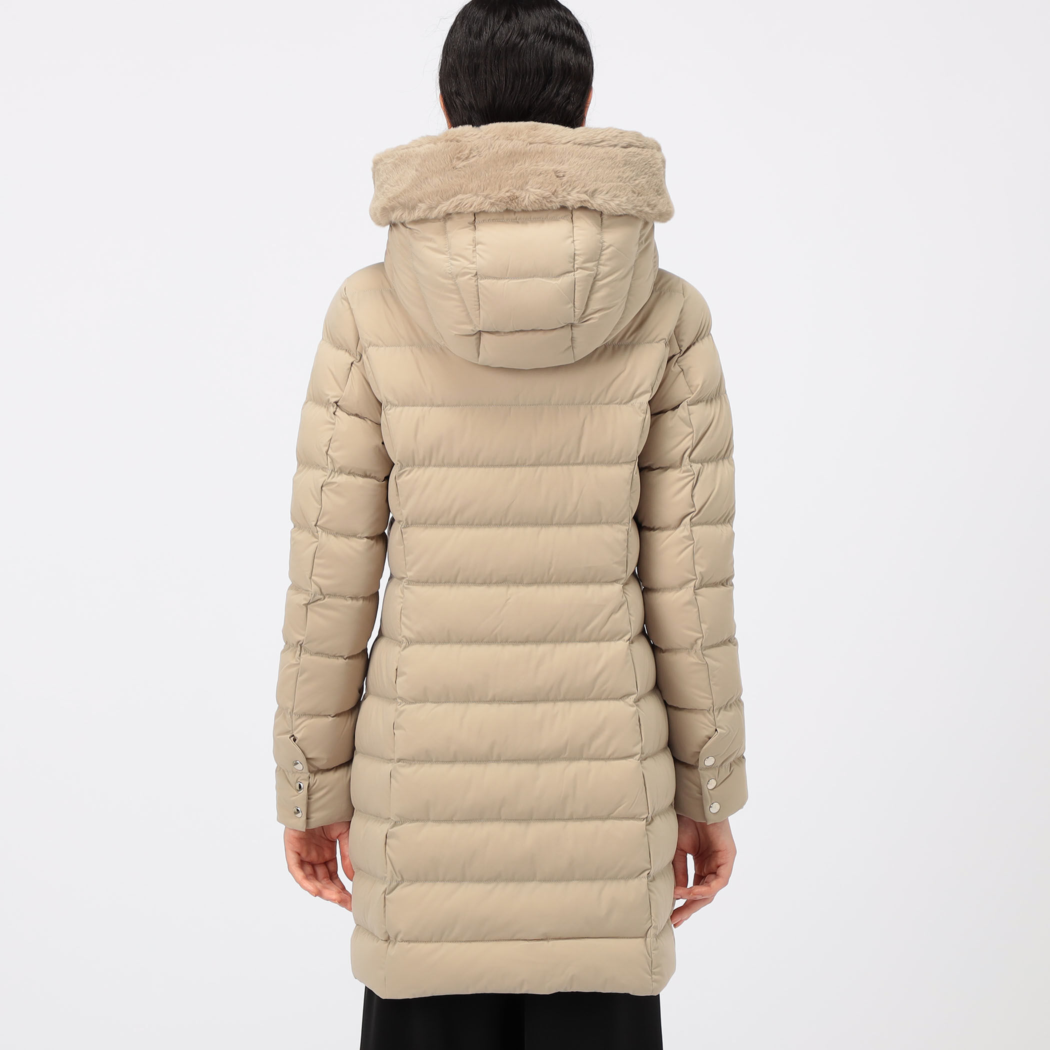 CAPE HORN SANTACRUZ ECOFUR ダウンジャケット｜トゥモローランド 公式