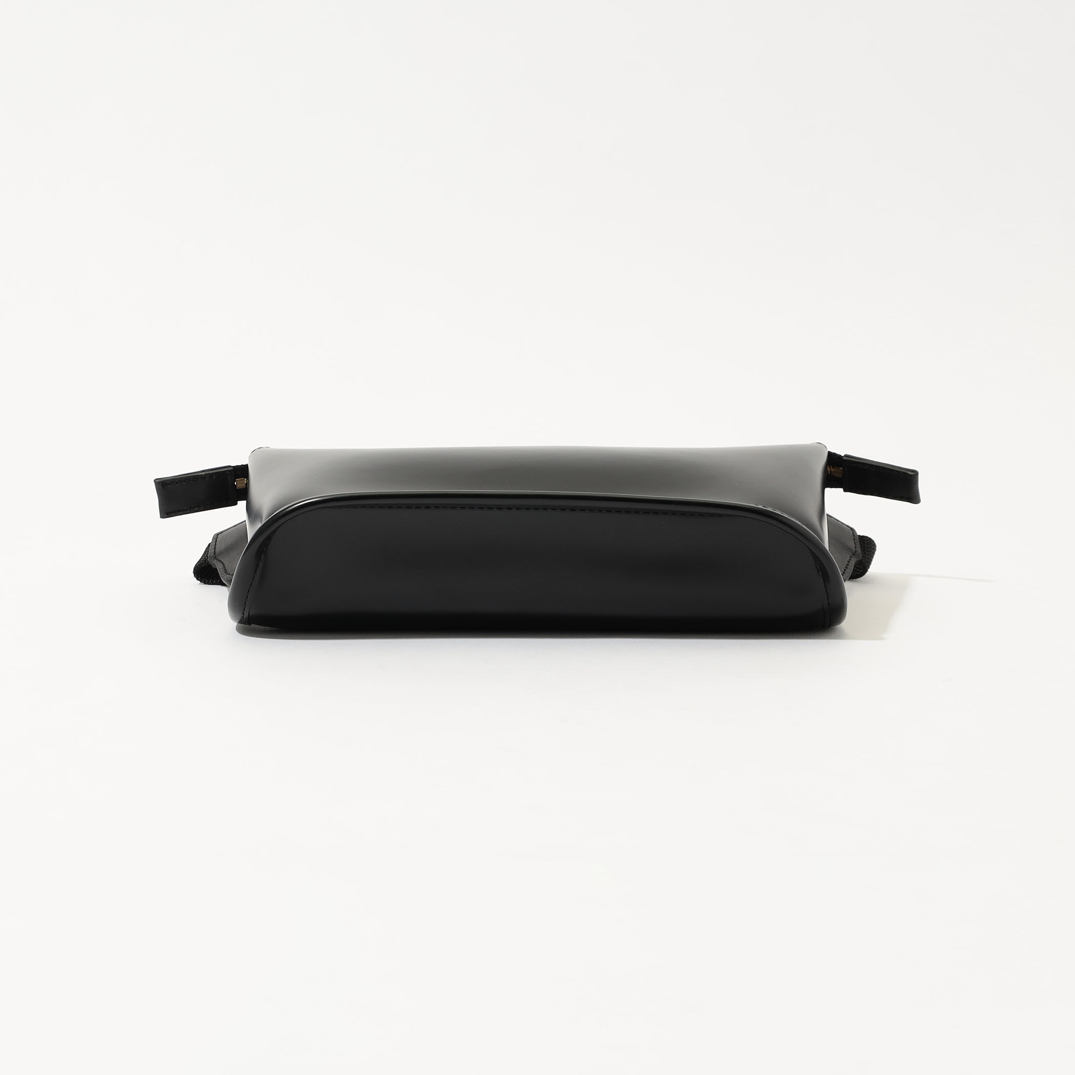 PIENI WAIST BAG PVC×ピッグレザー ウエストバッグ｜トゥモローランド