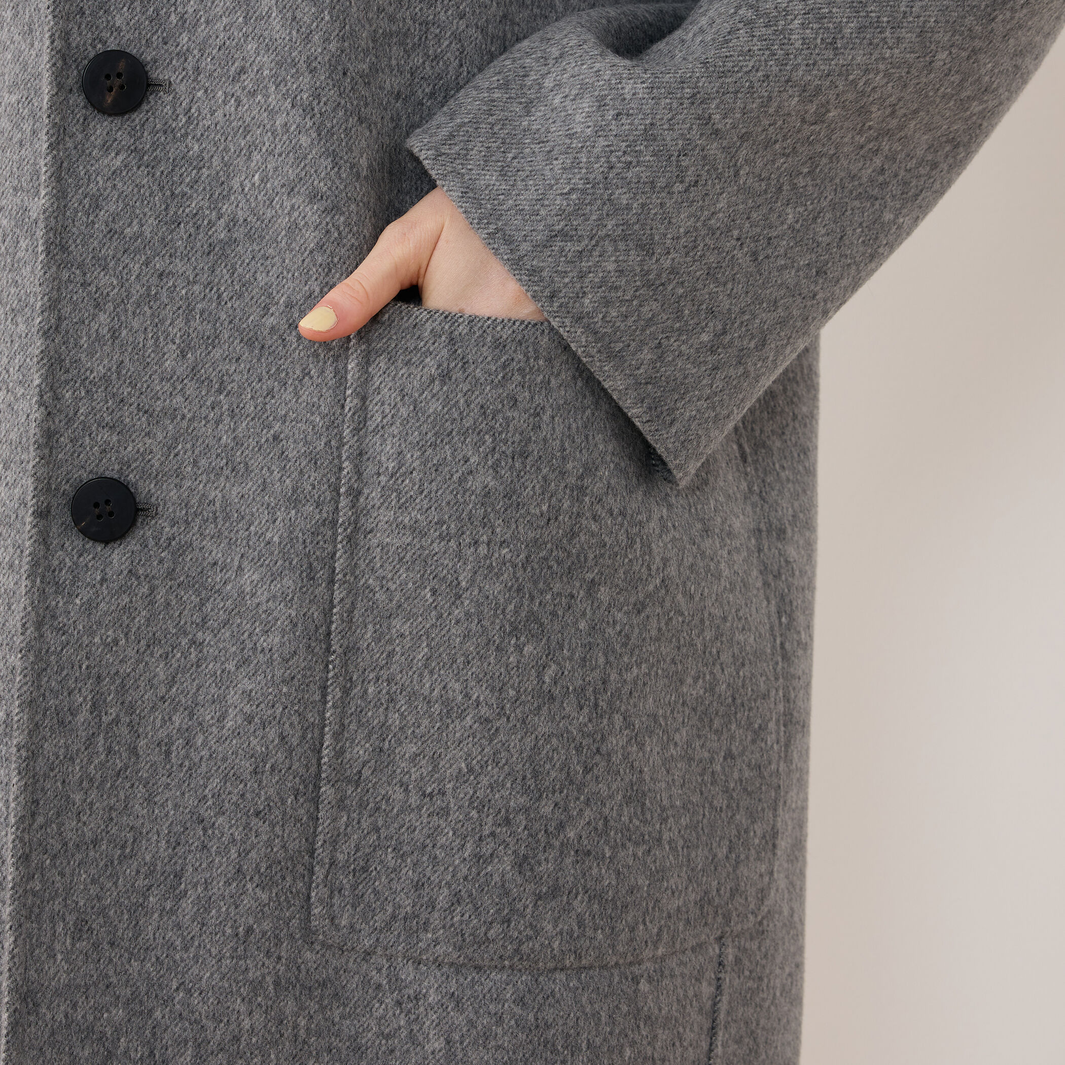 ノーカラーウールコート イタリア生地 キモノスリーブ 厚手 handmade ノーカラーウールコート イタリア生地 キモノスリーブ 厚手 handmade