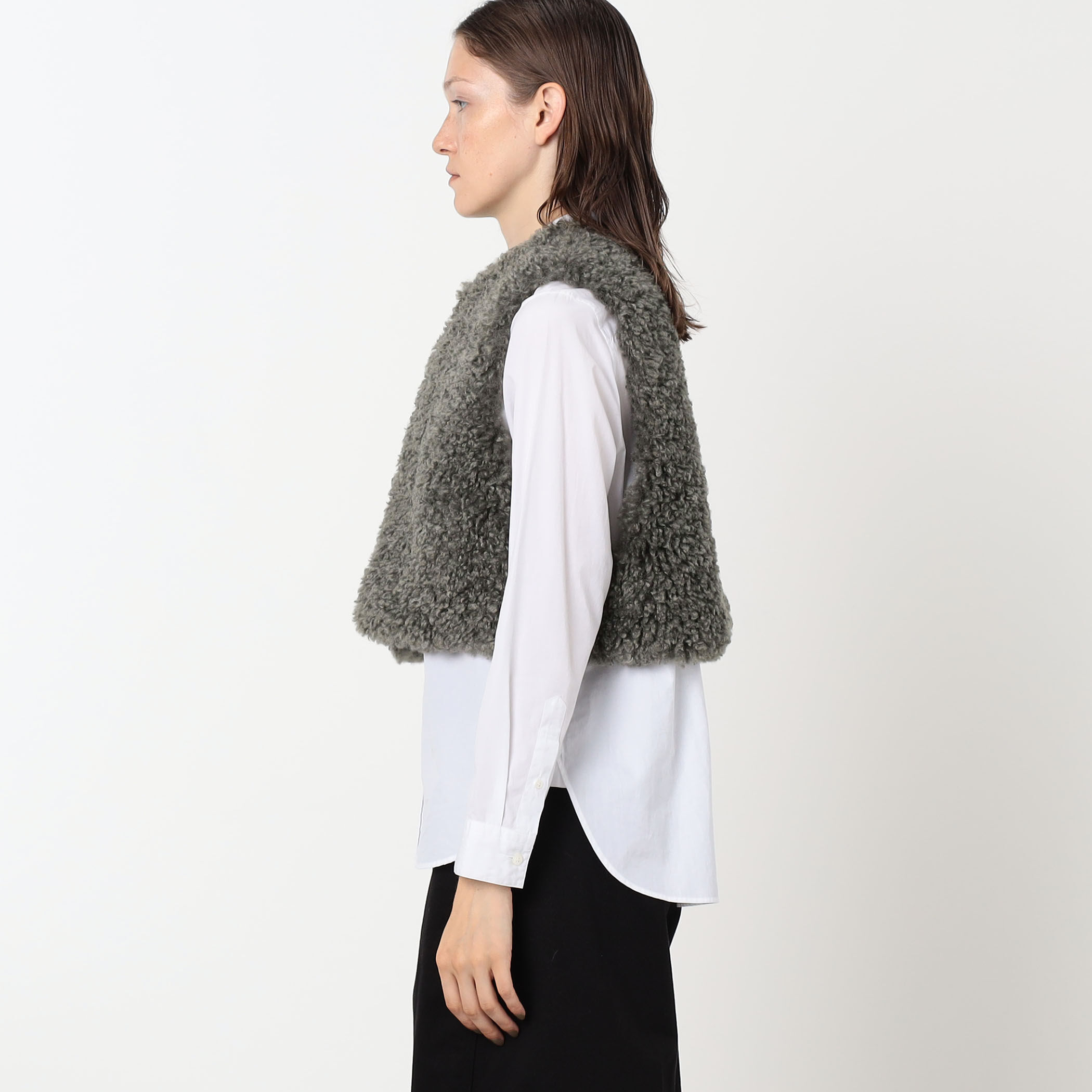 HYKE FAUX SHEARLING CROPPED VEST クロップドベスト