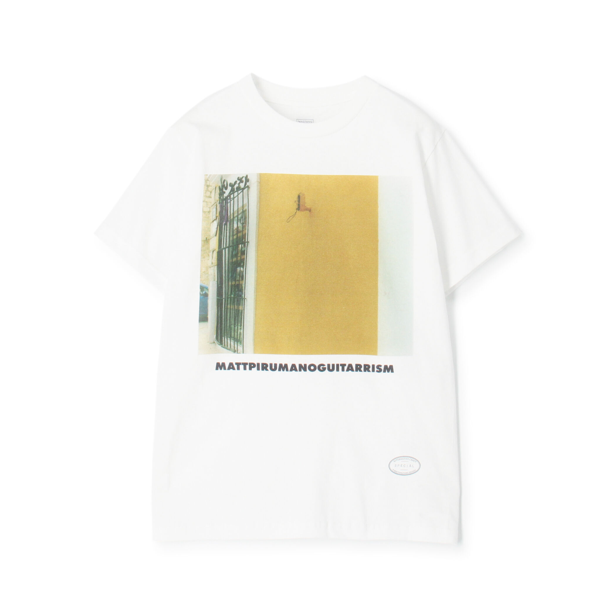 TANG TANG MATTPIRUMANOGUITARRISM PHOTO Tシャツ｜トゥモローランド 公式通販