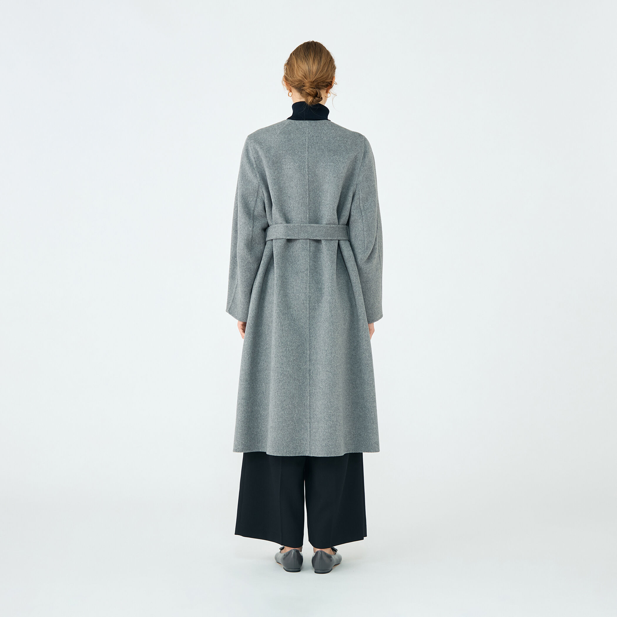 プレミアムウールリバー ノーカラーコート｜トゥモローランド