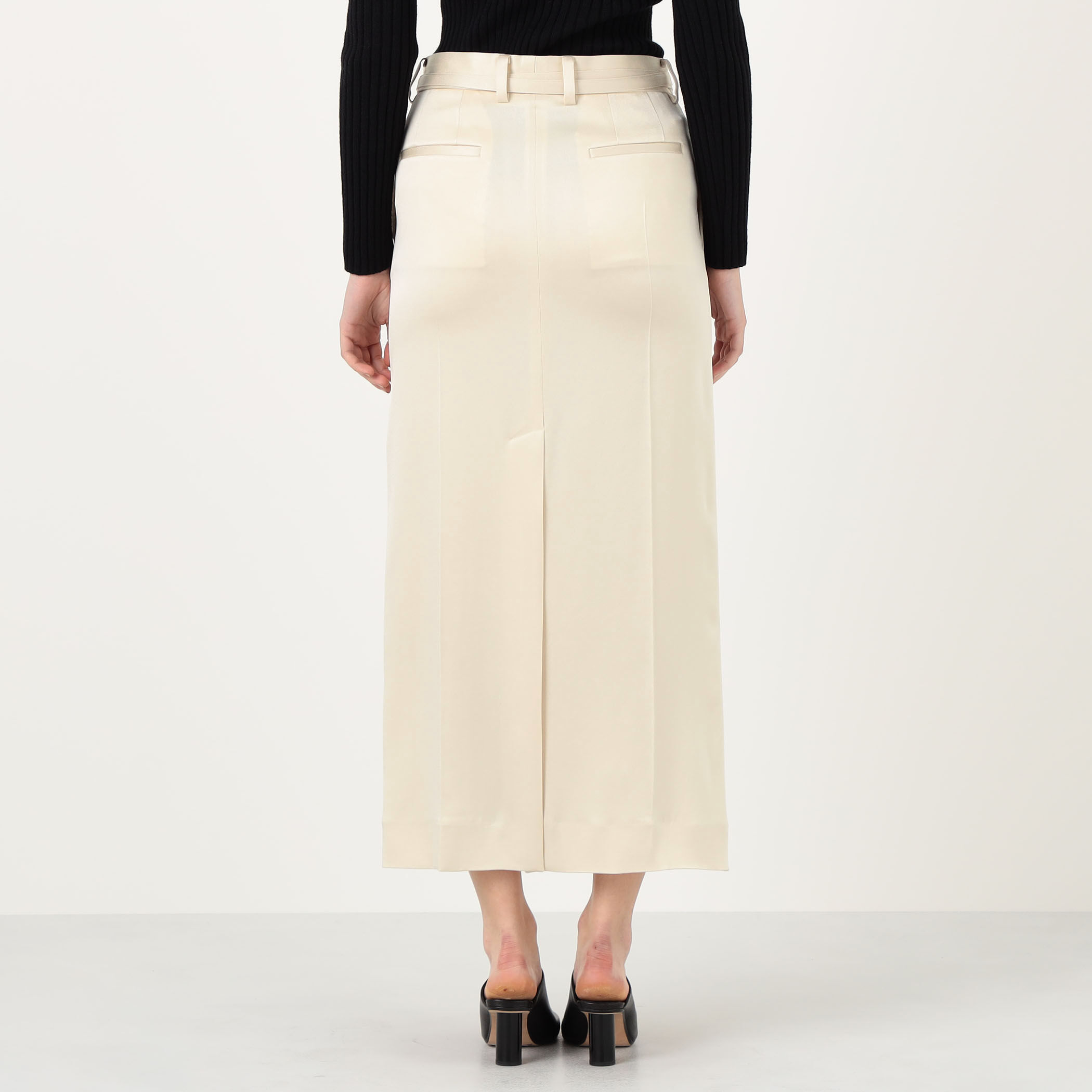 【専用】kanako様 KANAKO SAKAI SATIN LONG SKIRT｜トゥモローランド 公式通販