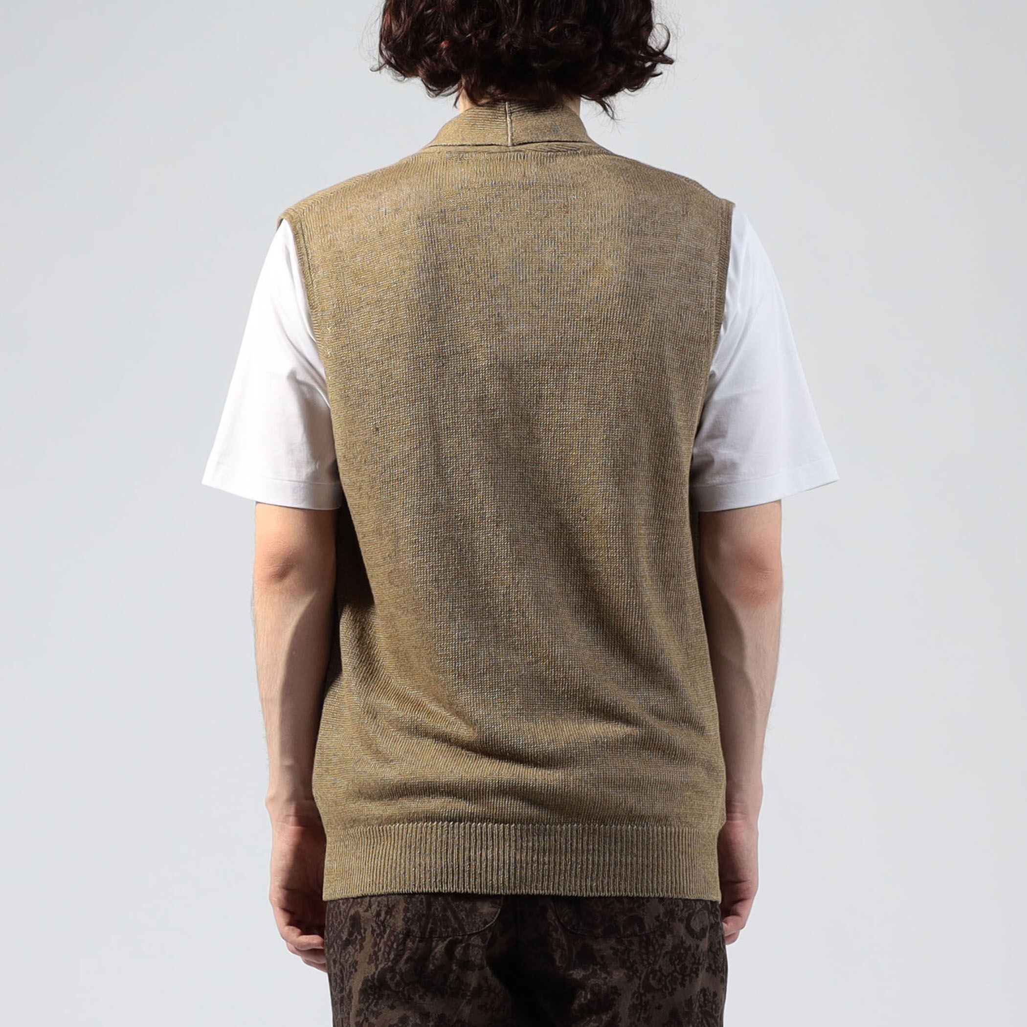 ティントリネン Vネックニットベスト｜トゥモローランド 公式通販