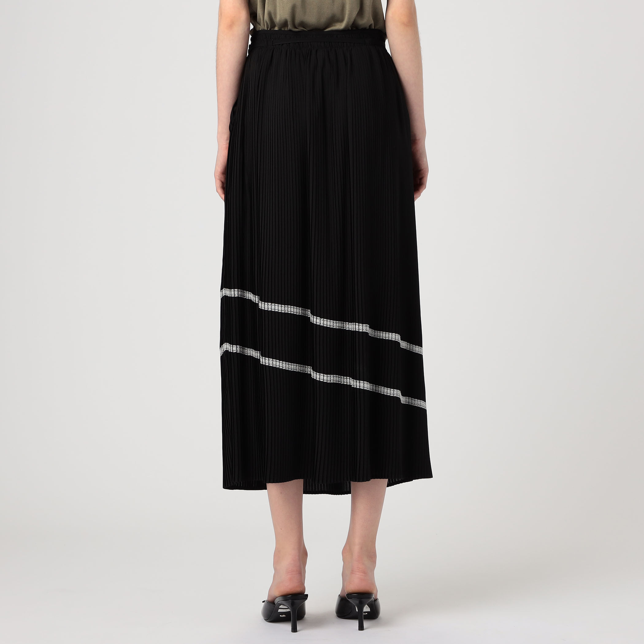 レースコンビプリーツ フレアスカート｜トゥモローランド 公式通販