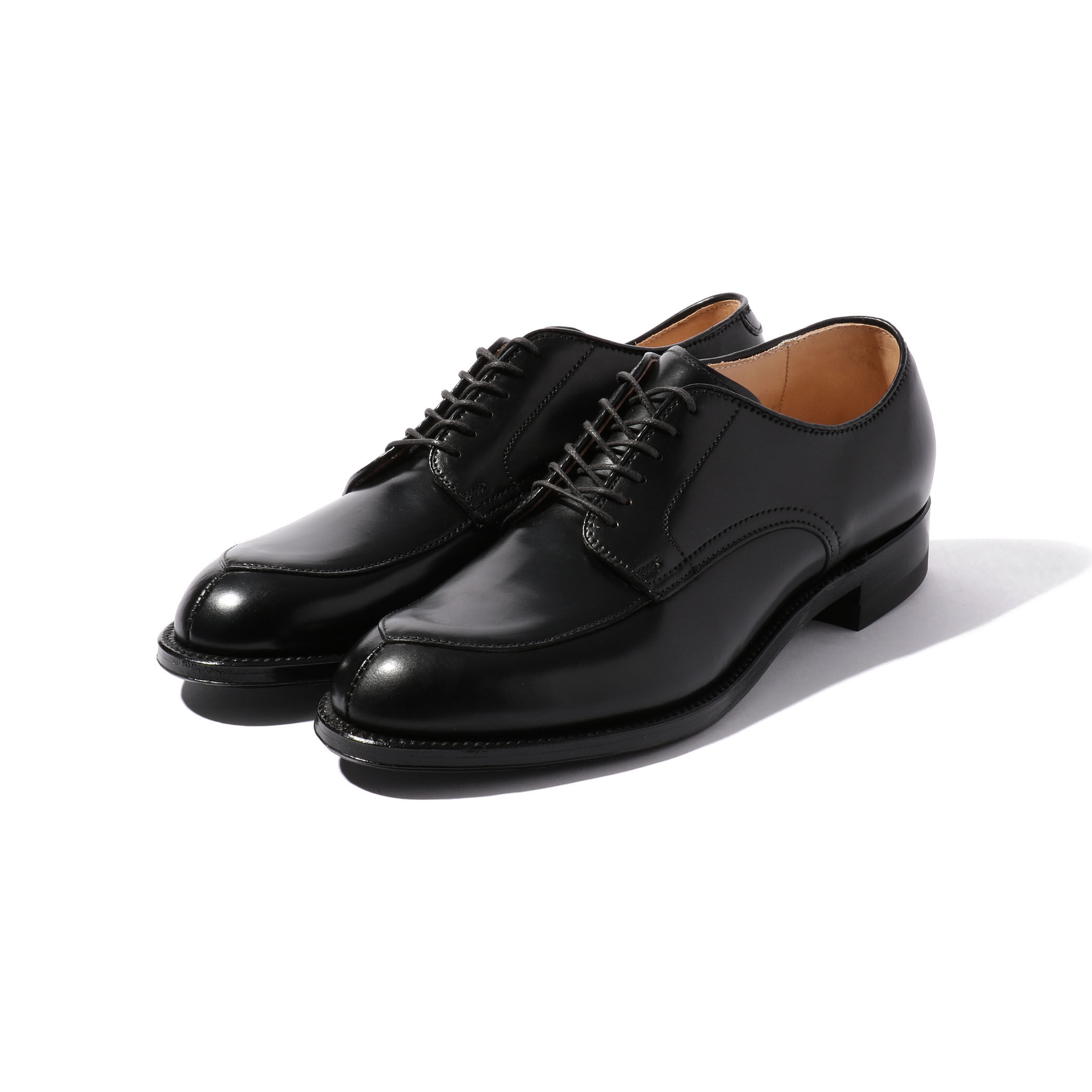 ALDEN コードヴァン Vチップ レザーシューズ｜トゥモローランド 公式通販