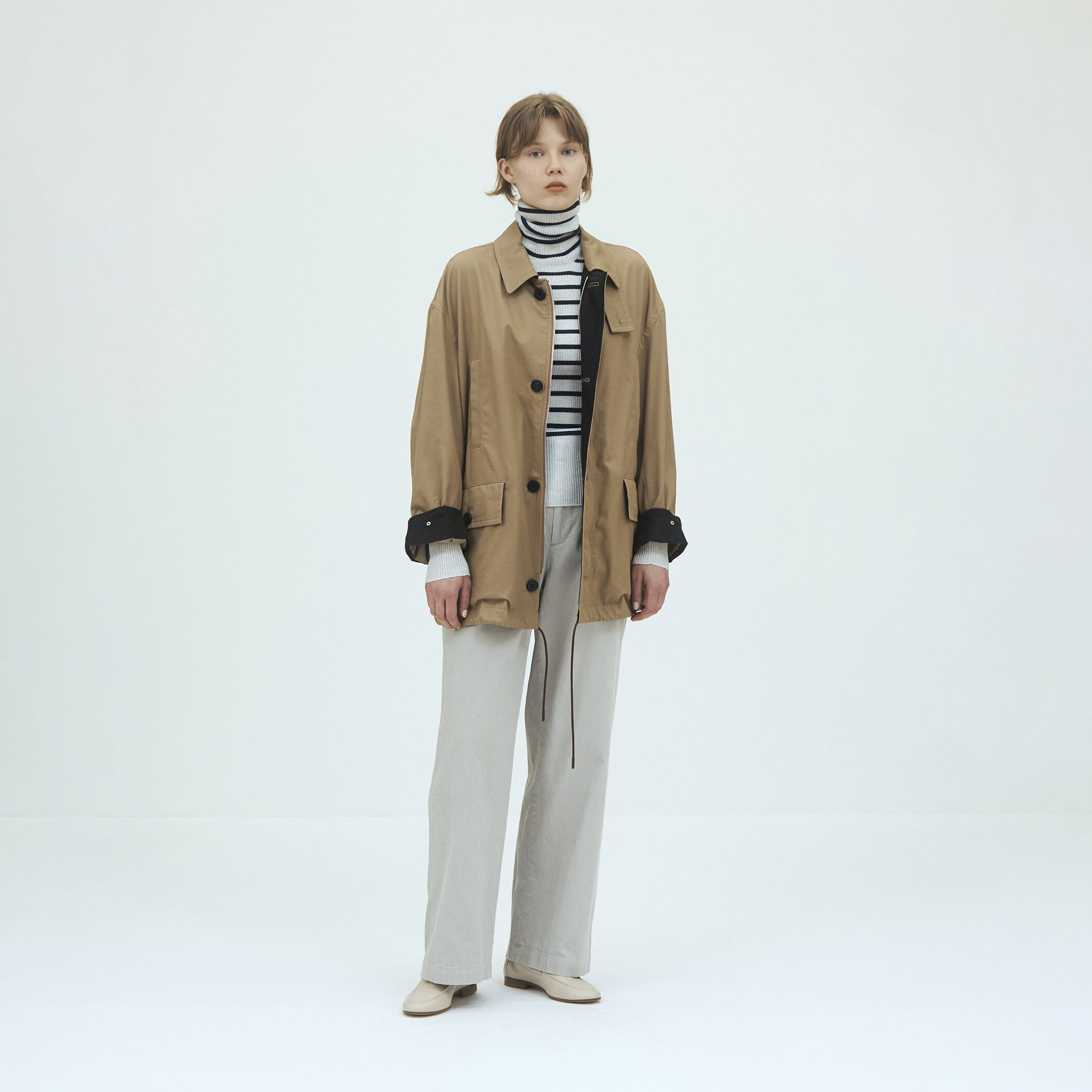 パウダーコットンギャバジン ショートコート｜トゥモローランド 公式サイト