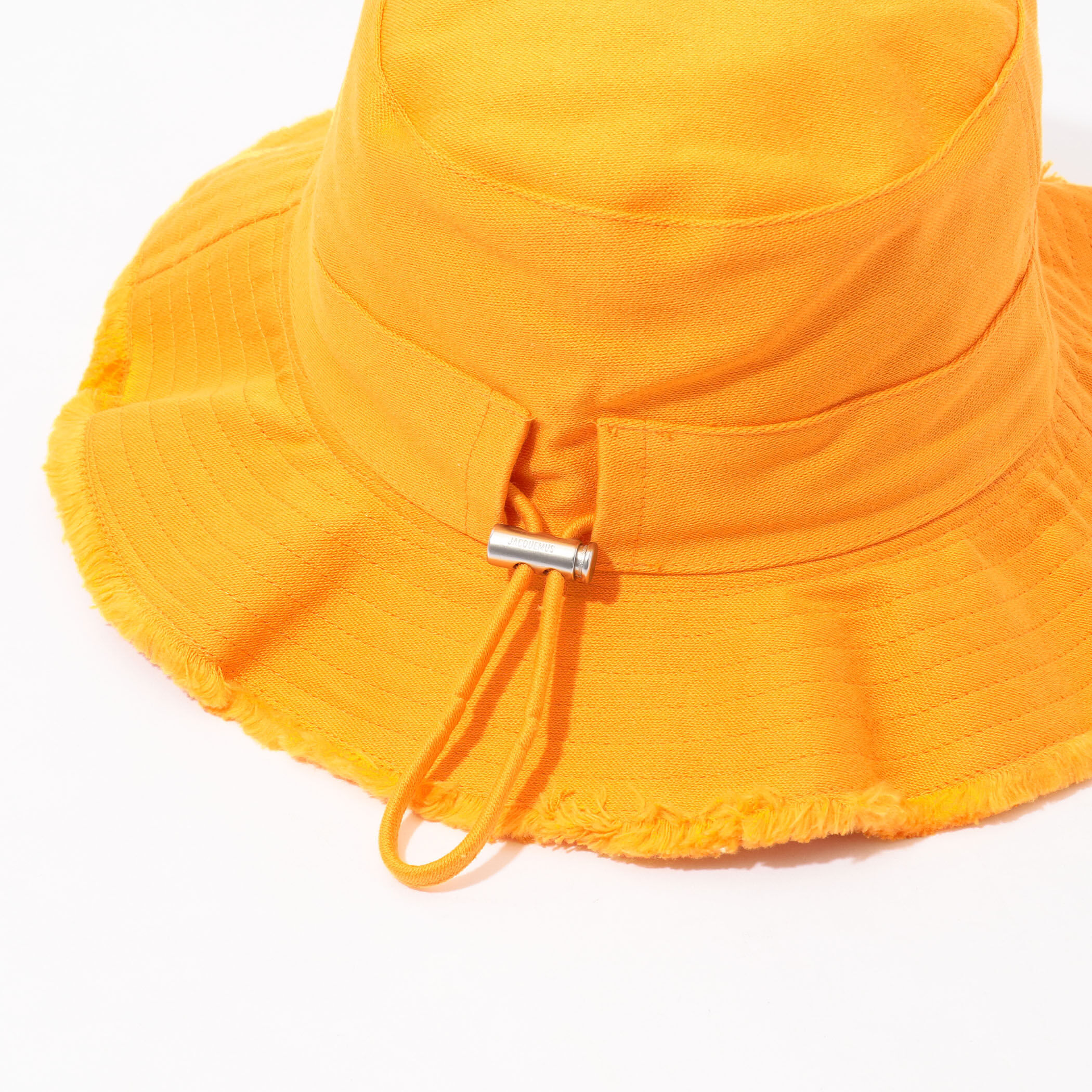 JACQUEMUS LE BOB ARTICHAUT｜トゥモローランド 公式通販
