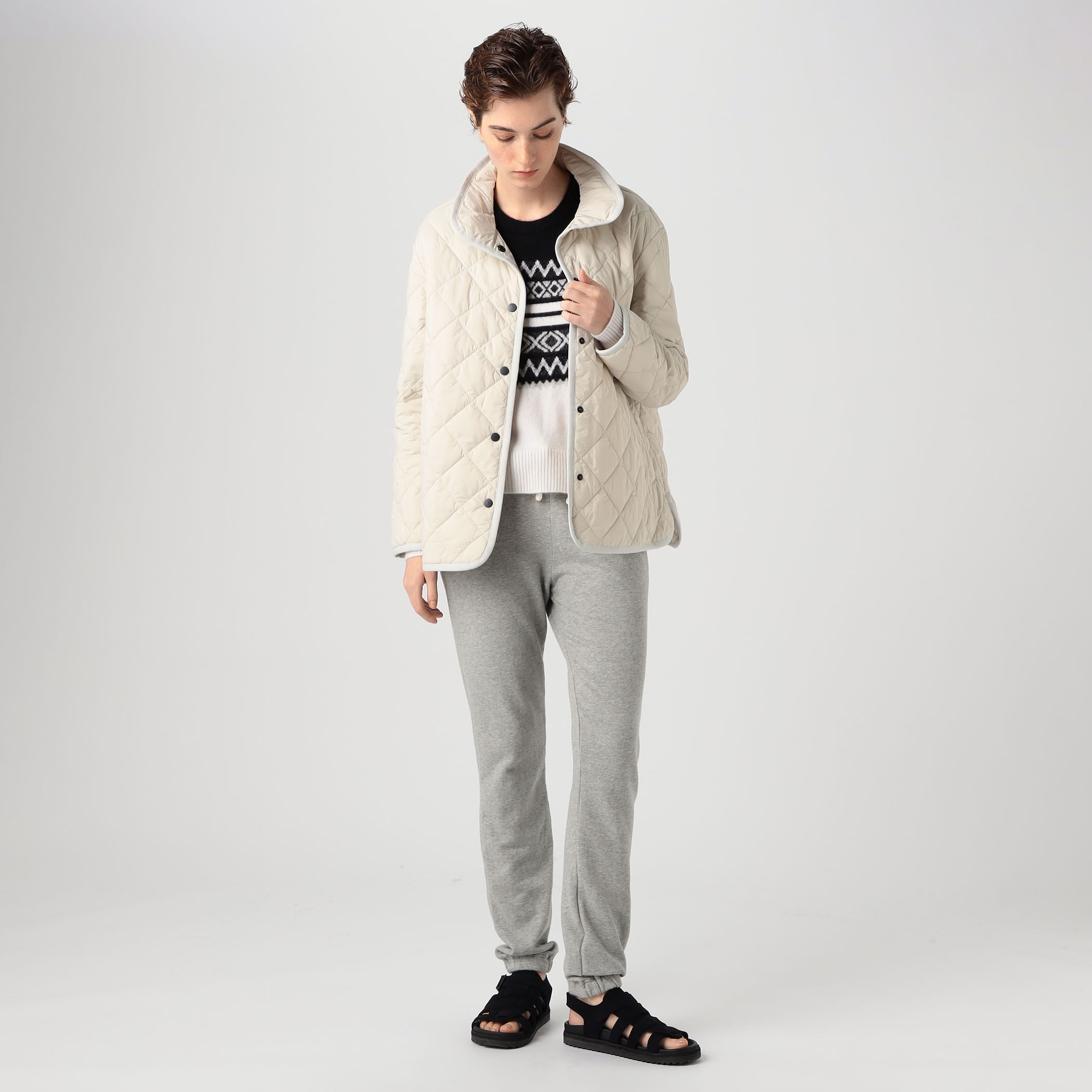 【専用】新品キルティング ジャケット#ベージュ ダイヤモンドキルティングジャケット WWRN2561｜トゥモローランド 公式通販