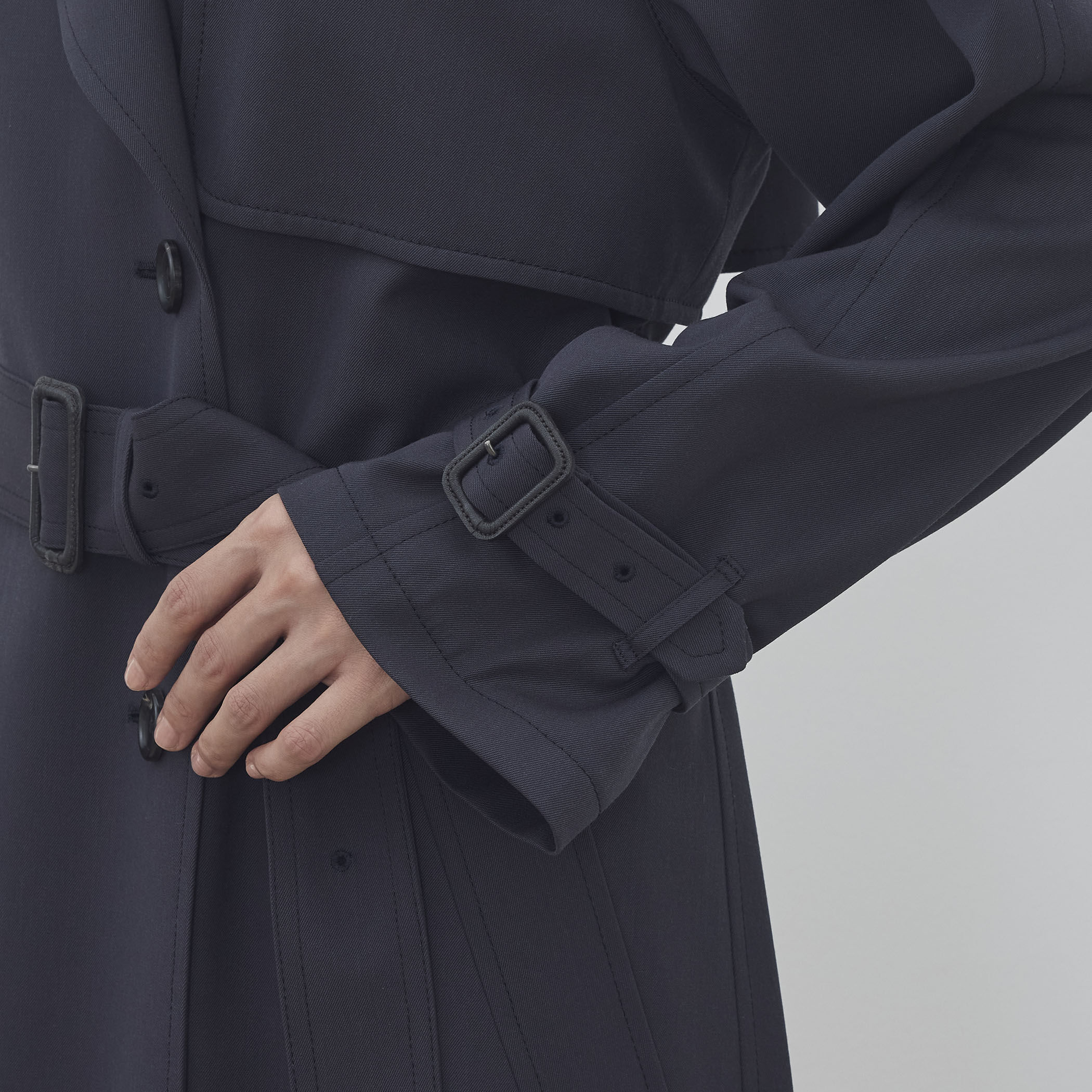 ハイツイストギャバジン トレンチコート｜トゥモローランド 公式通販