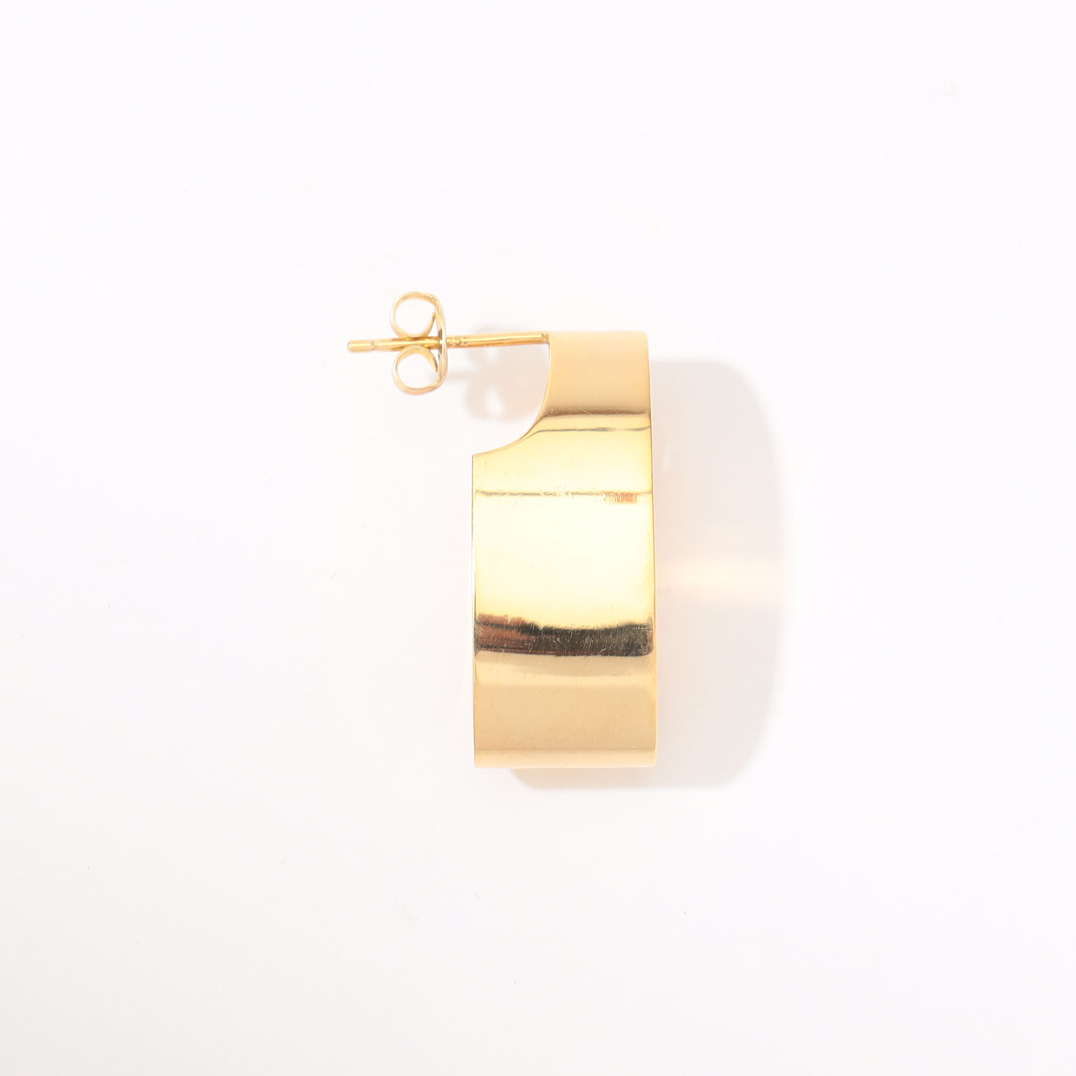 別注】januka×TOMORROWLAND サークル パールピアス｜トゥモローランド 公式通販