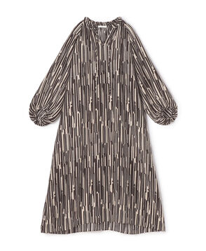 ■シルクハブタエプリント パフスリーブワンピース