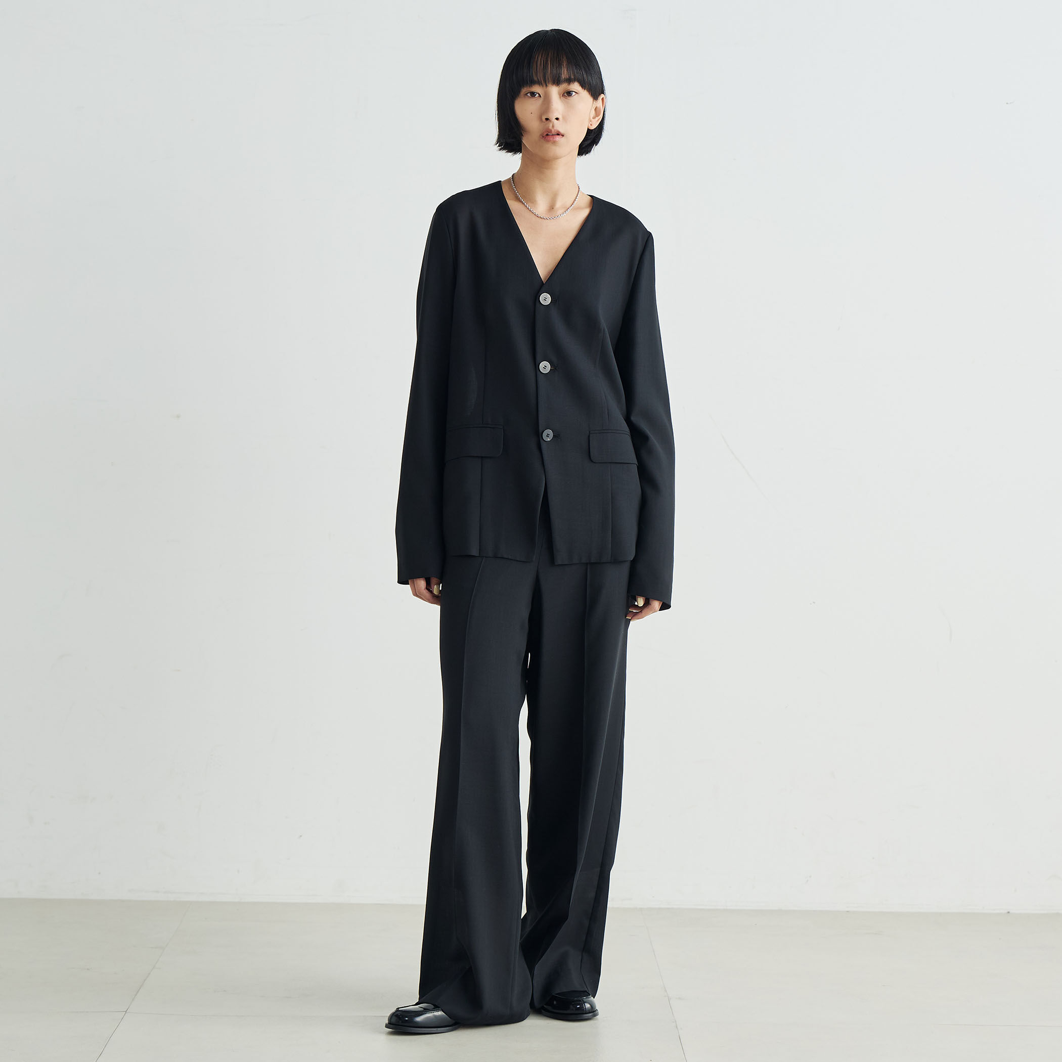 ウールビエラ ワイドスラックス｜トゥモローランド 公式通販