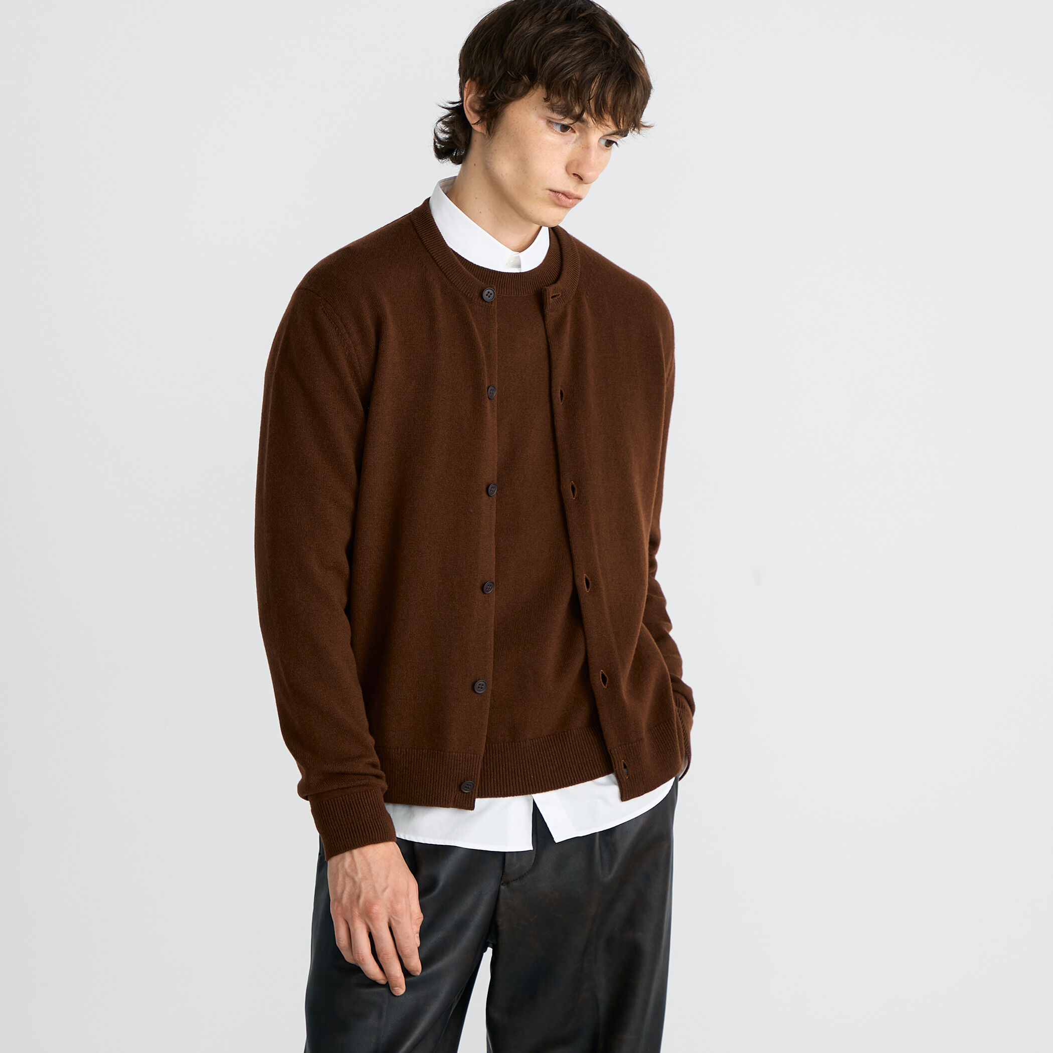 カプリ クルーネックカーディガン｜トゥモローランド 公式通販