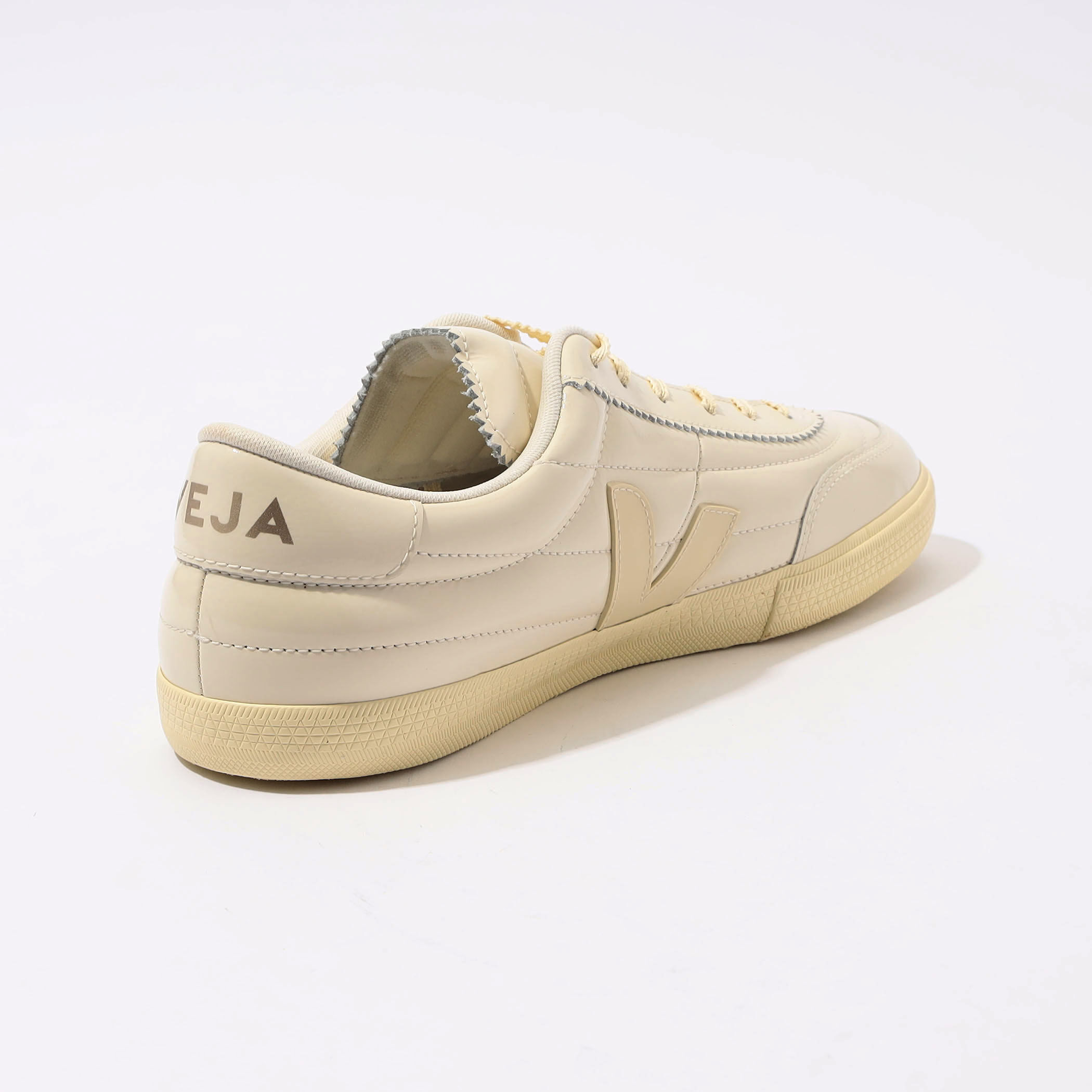 VEJA PANENKA PATENT スニーカー｜トゥモローランド 公式サイト