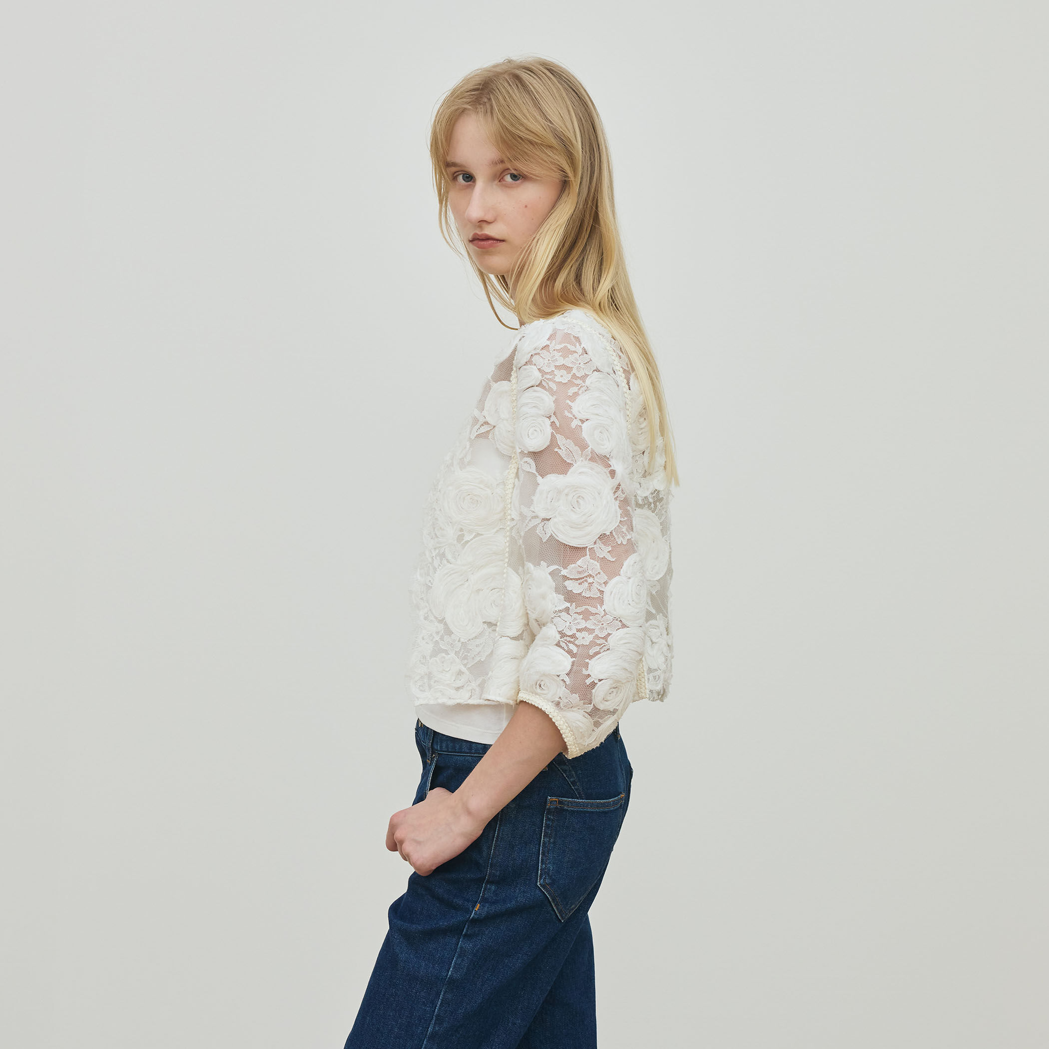 リバーレース クロップドジャケット｜トゥモローランド 公式通販