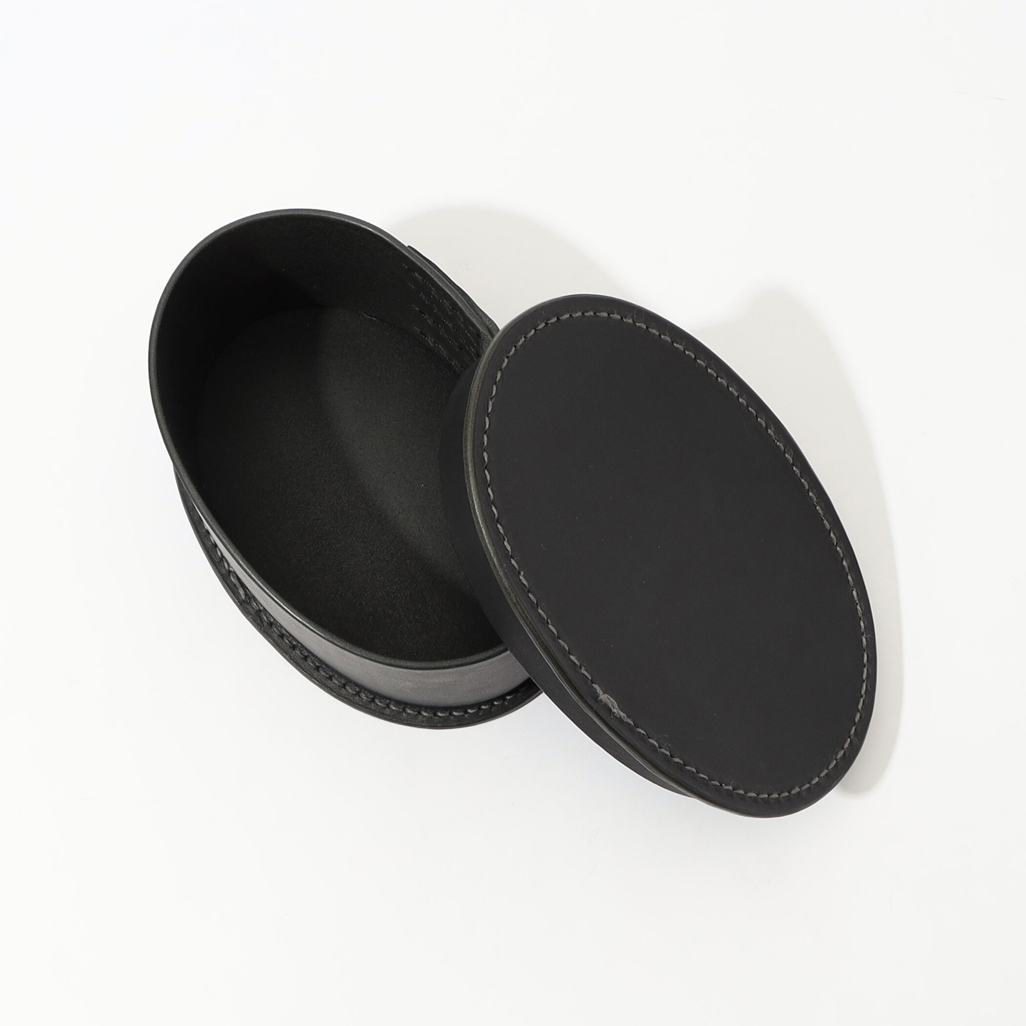 Hender Scheme Shaker Oval Box S｜トゥモローランド 公式サイト
